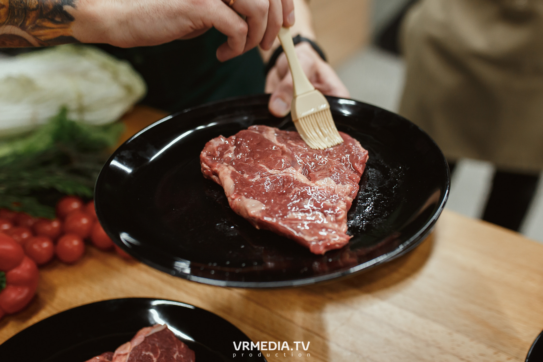 Кулинарная студия «Артишок». Битва столов: Барберы GoodMan — жарят мяс