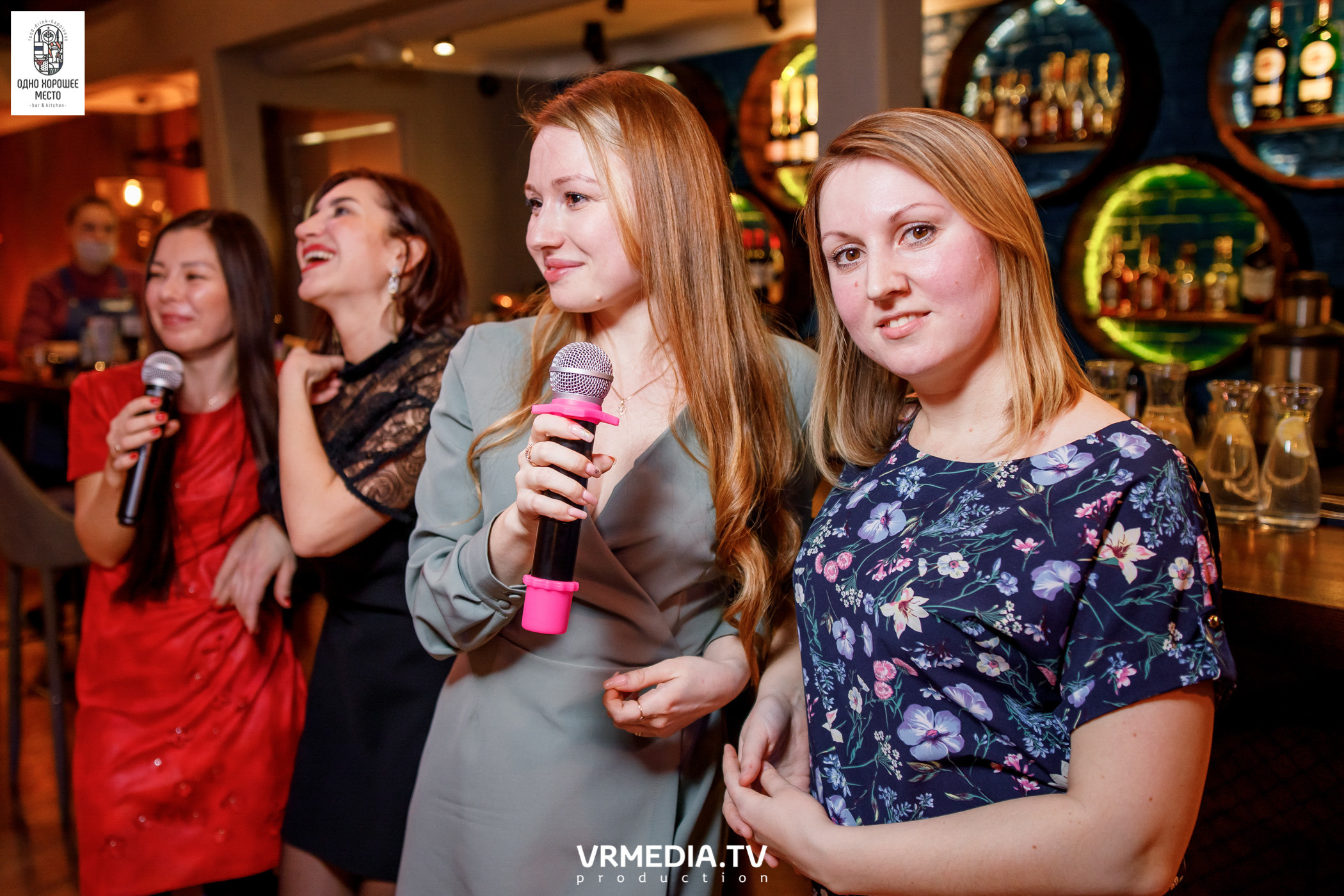 Новогодние корпоративы в ресторане «Одно хорошее место»