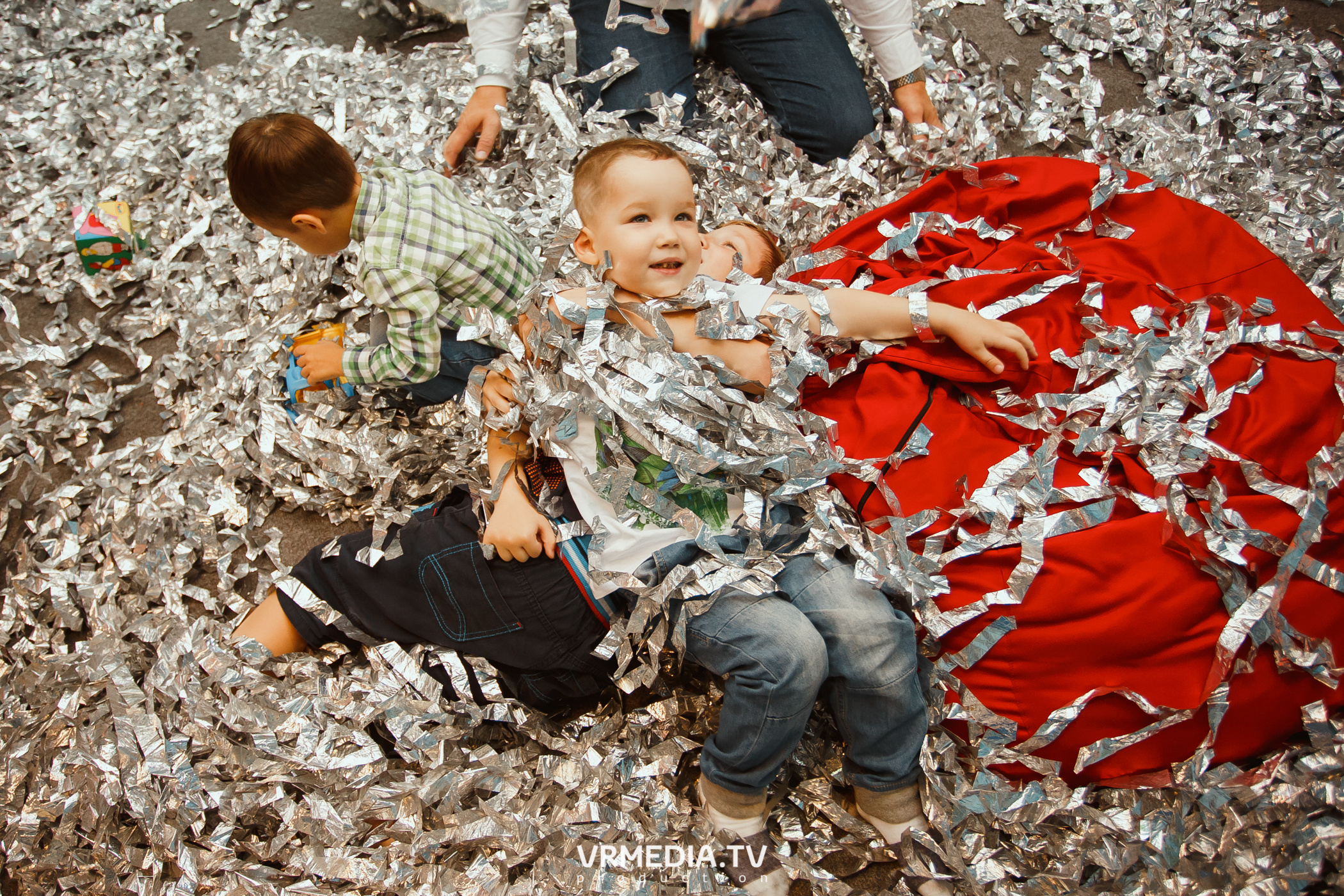 День рождения в «АкунаМатата»