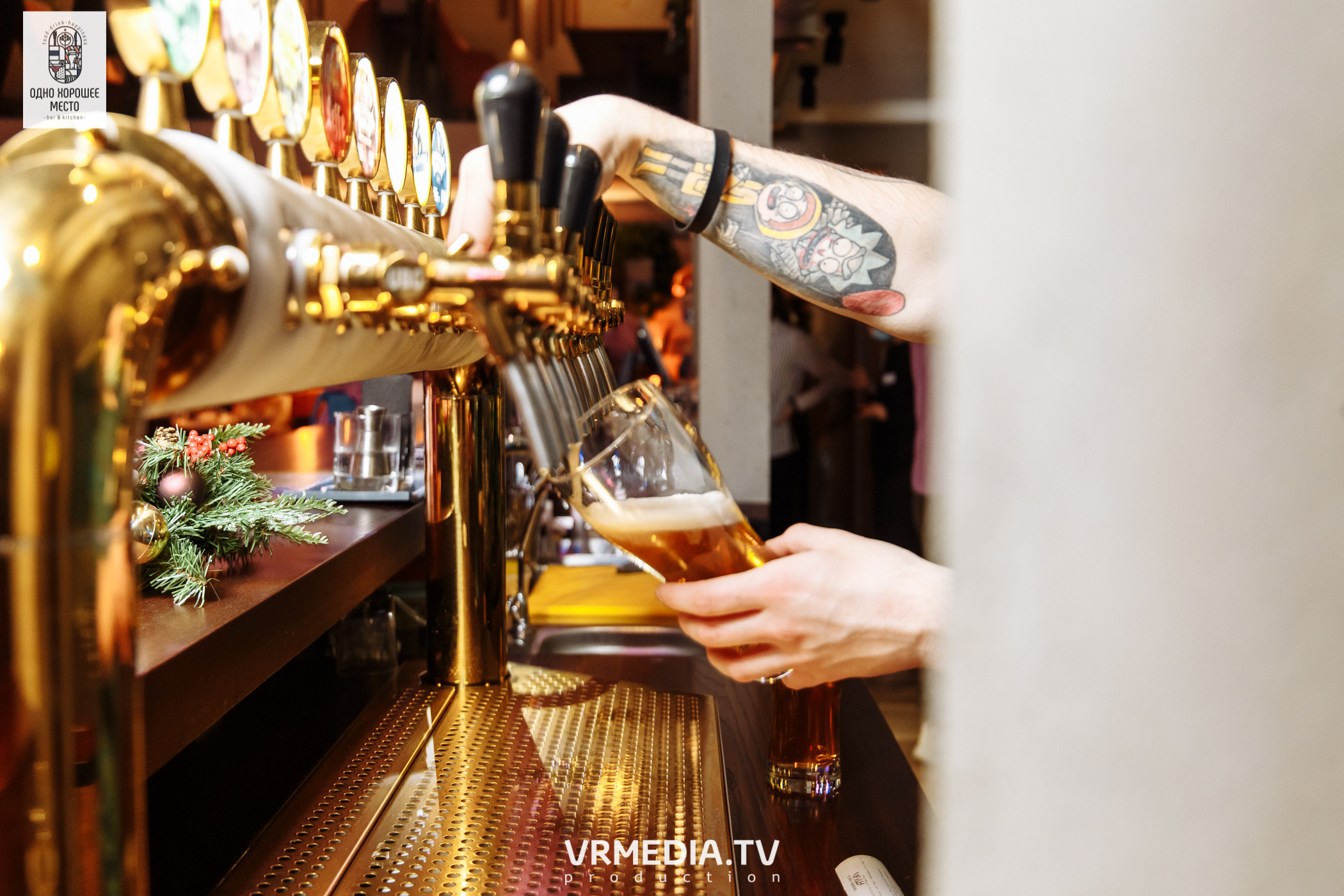 Новогодние корпоративы в ресторане «Одно хорошее место»