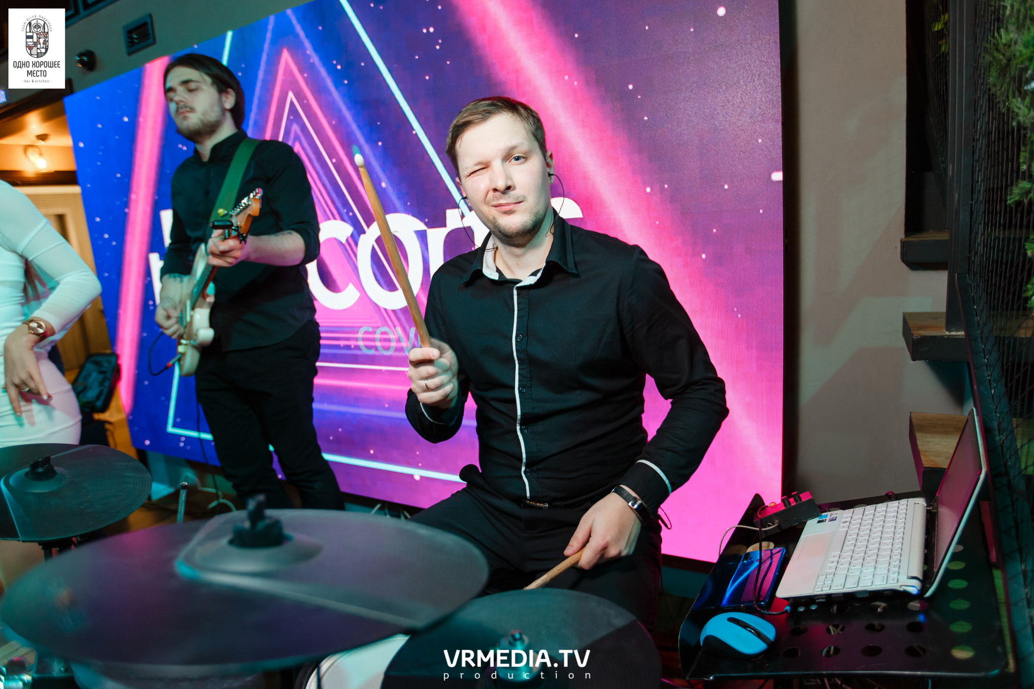 Новогодние корпоративы в ресторане «Одно хорошее место»