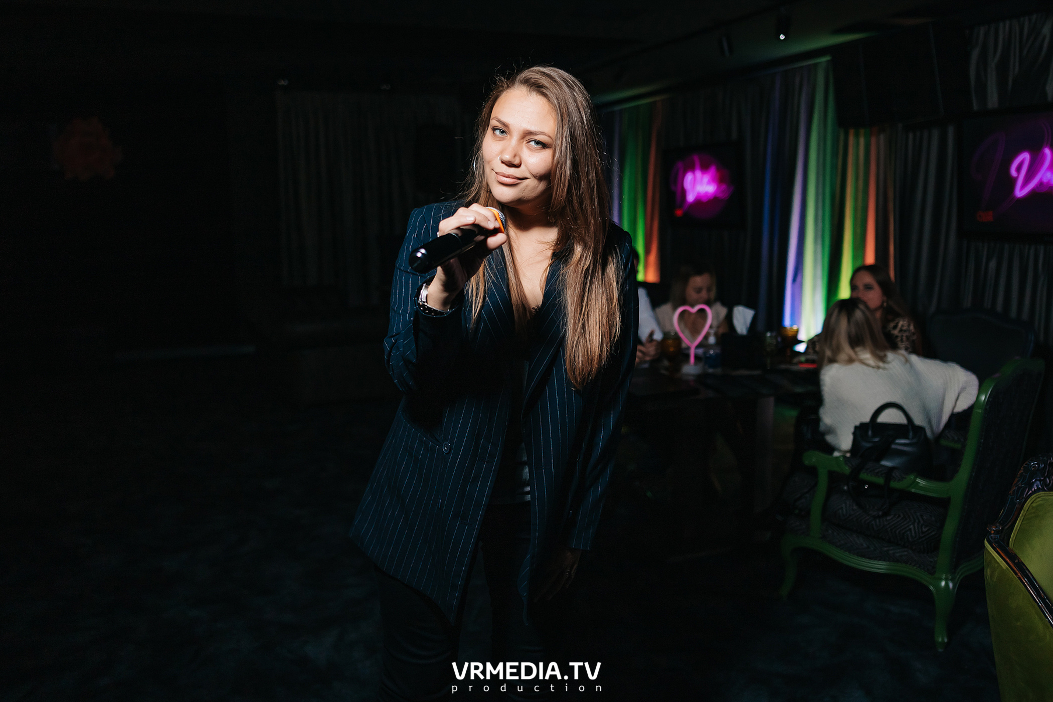 Tropical party в караоке «Volna»
