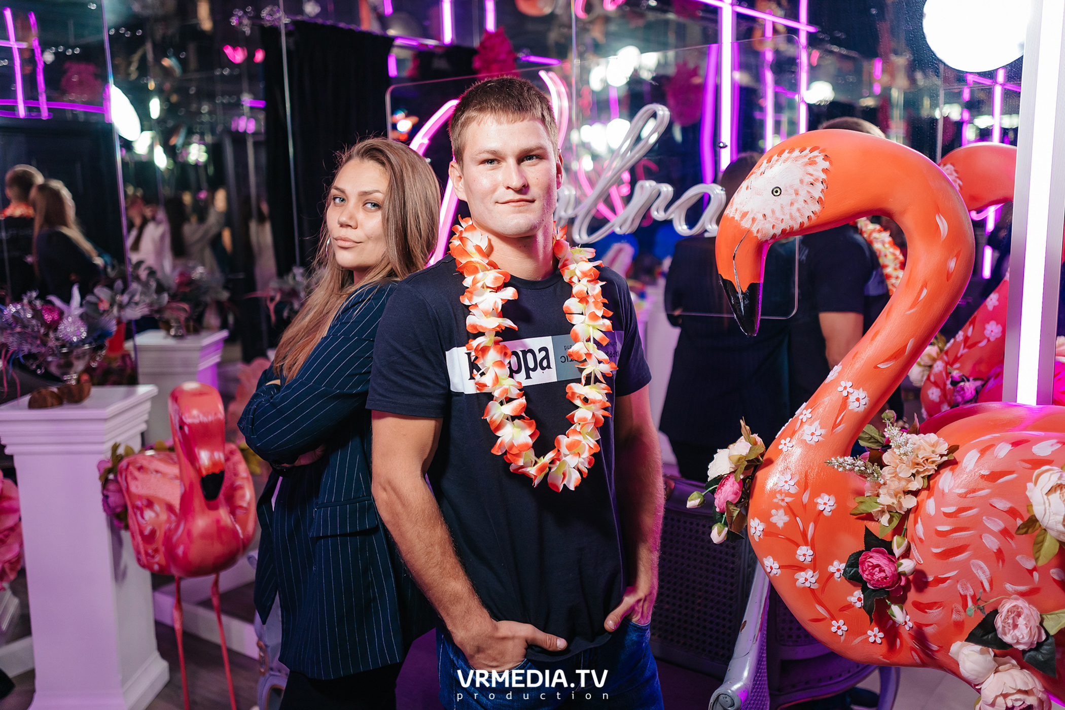 Tropical party в караоке «Volna»