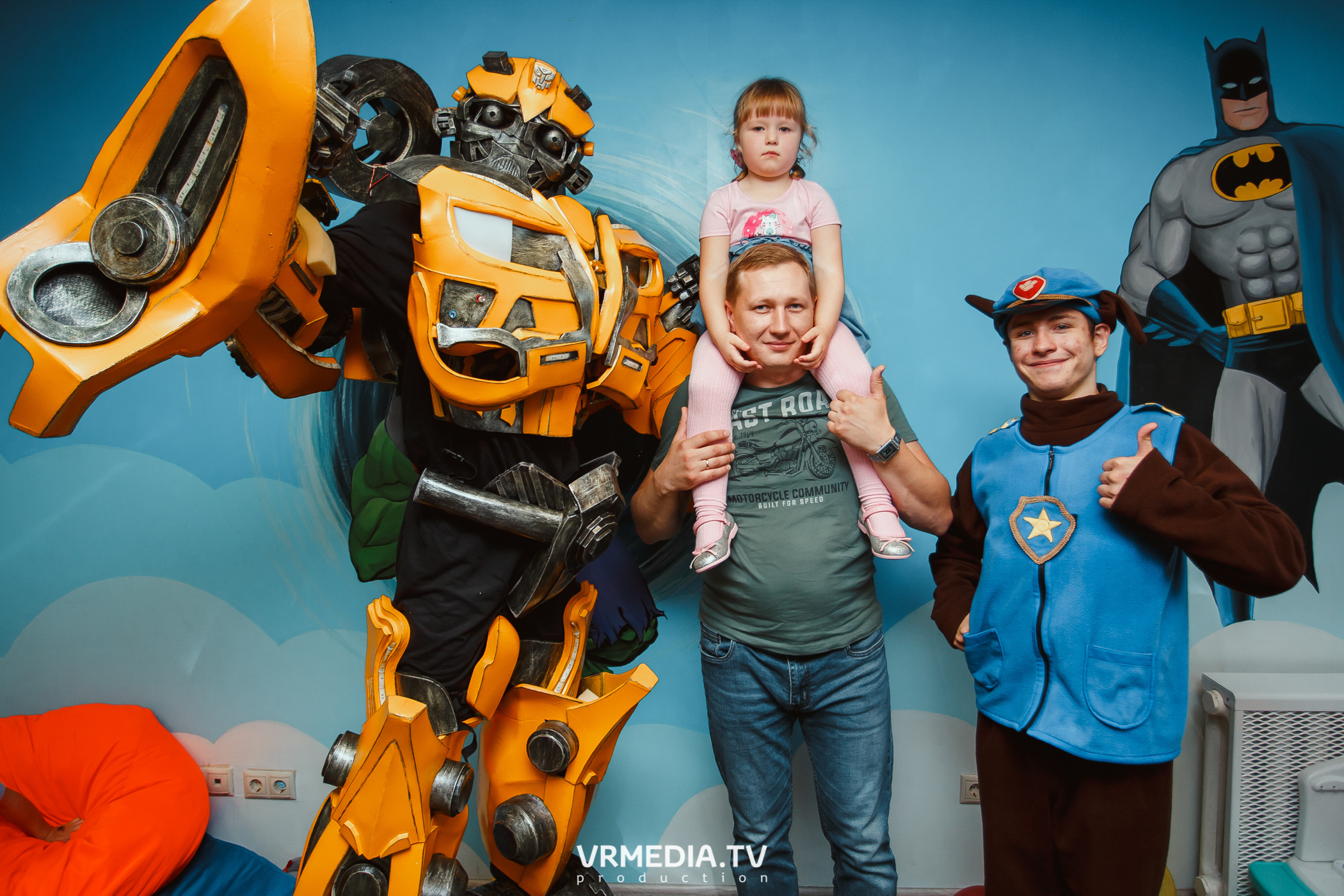 День рождения в «АкунаМатата»