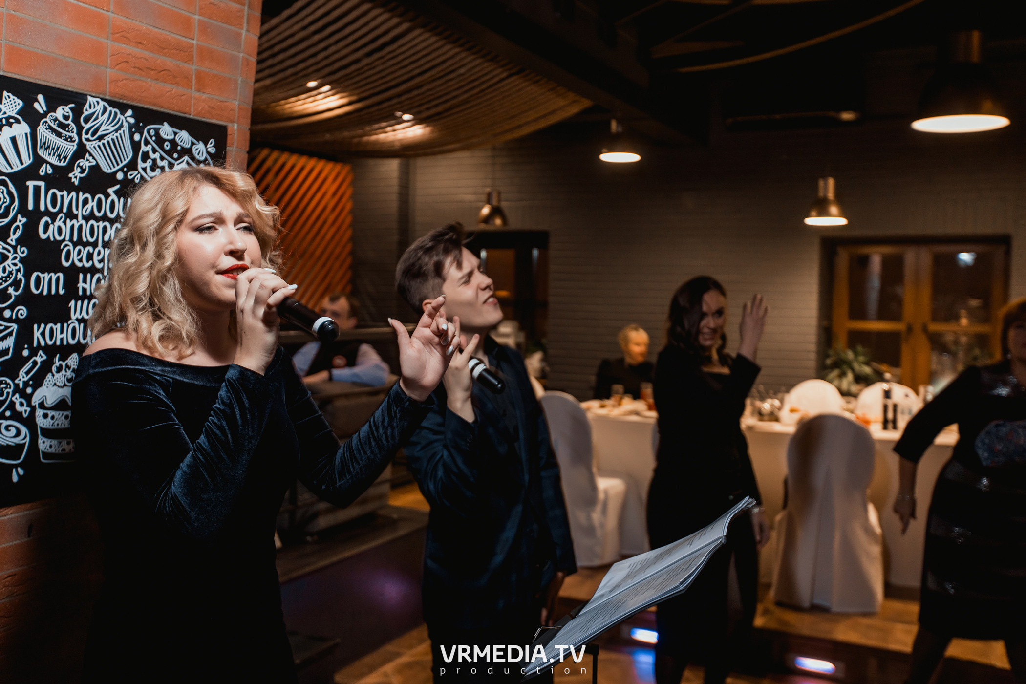 Новогодний вечер в ресторане «Volna»