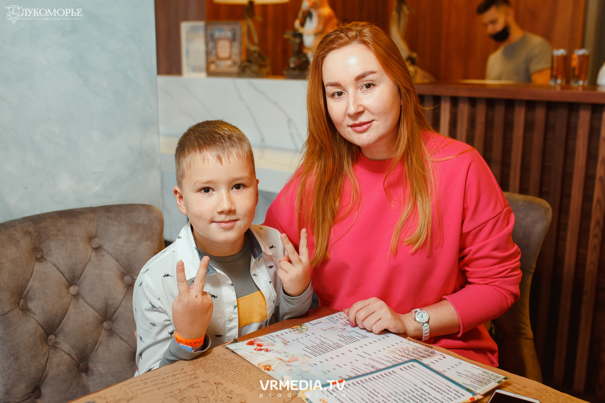 Трансформеры в эко-отеле «Лукоморье»