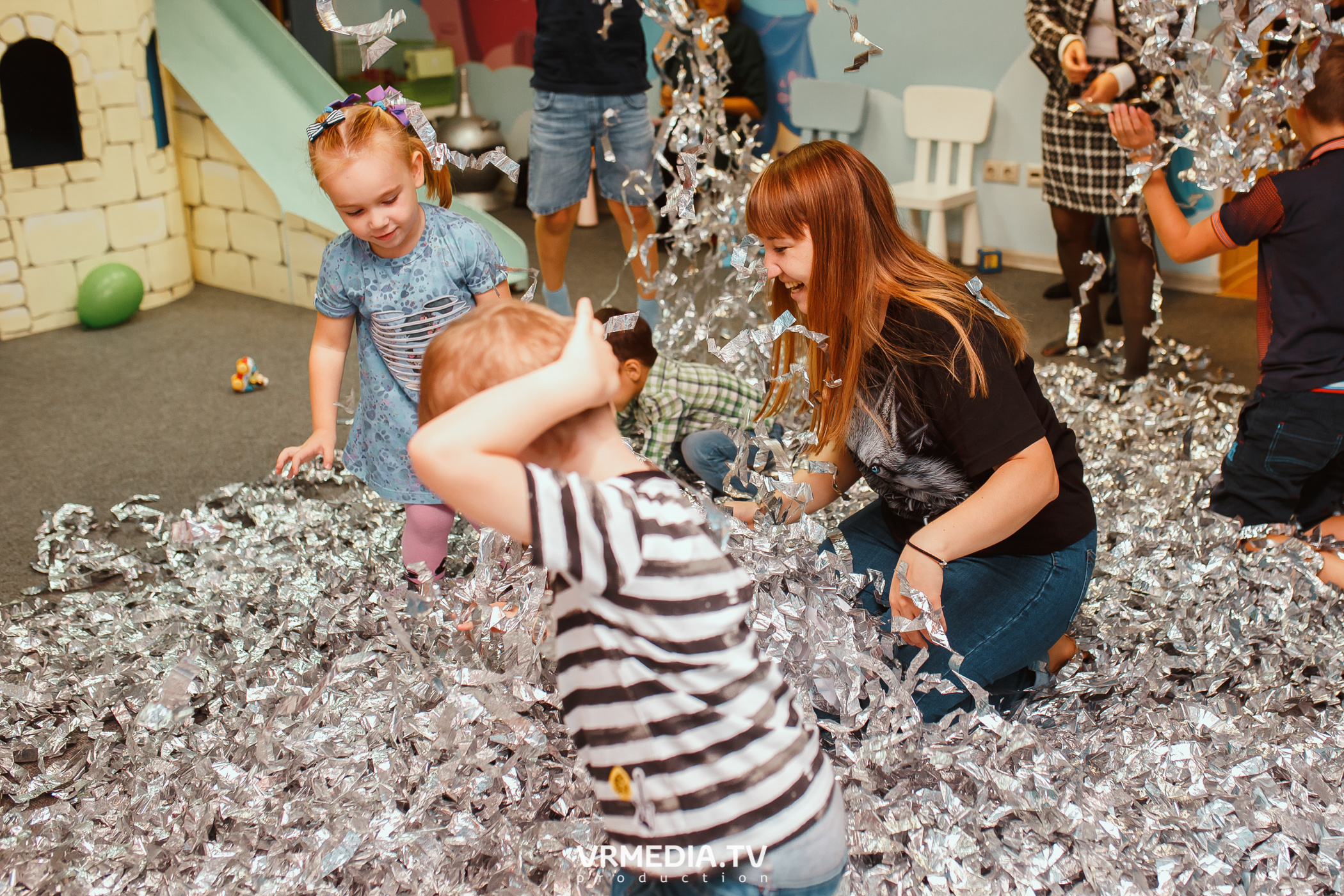 День рождения в «АкунаМатата»