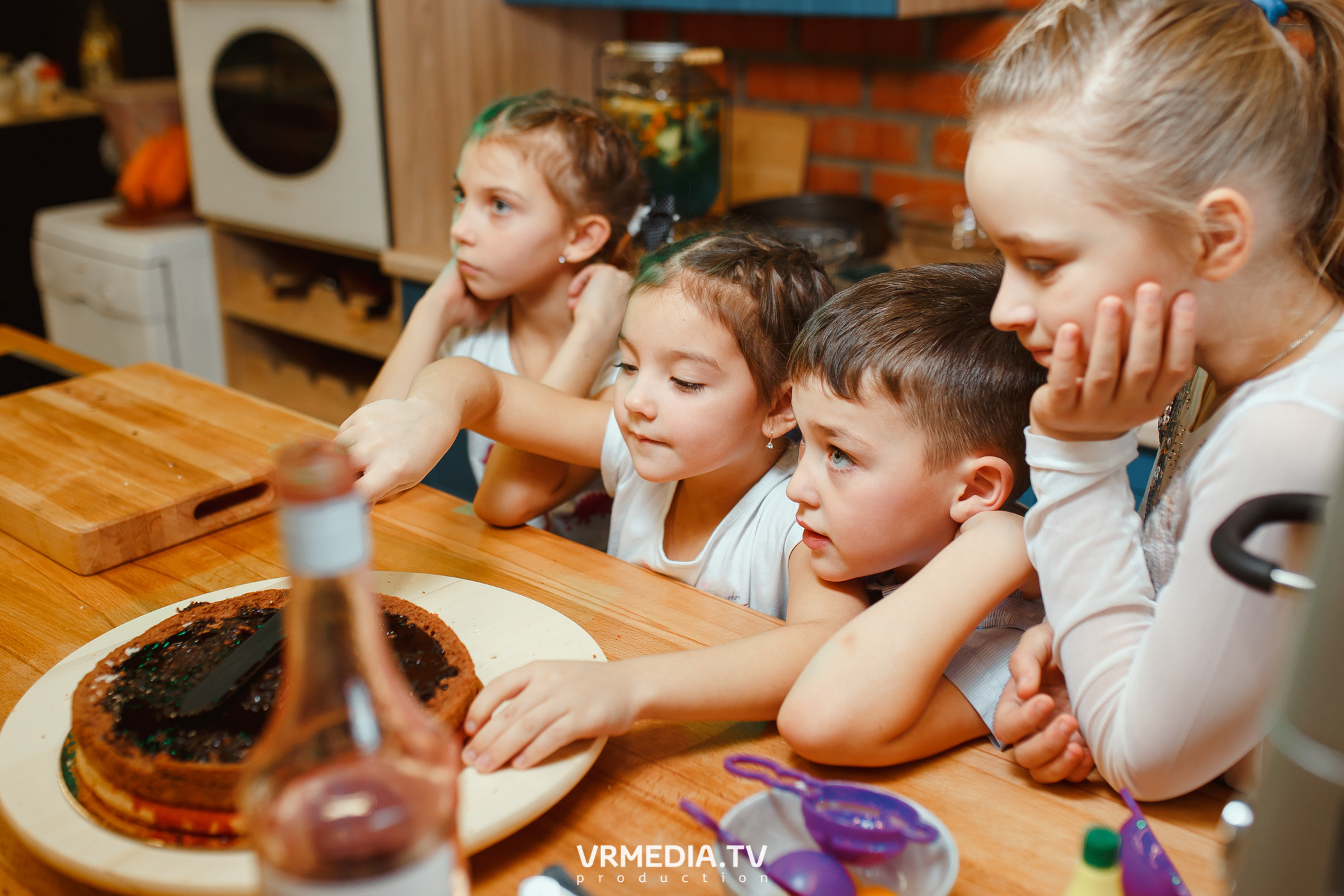 День рождения Лизы Зайцевой в кулинарной студии «Артишок»