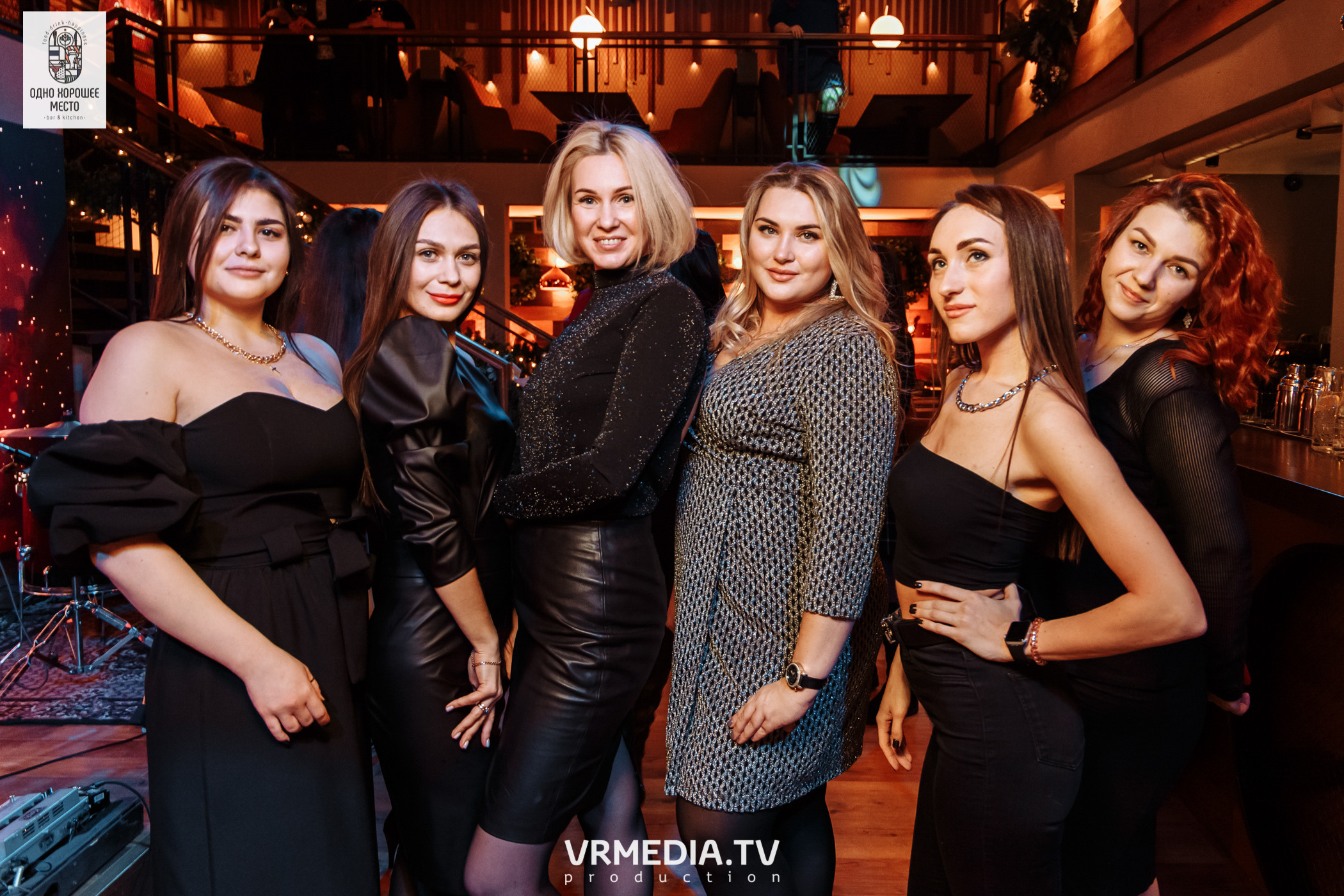 Новогодние корпоративы в ресторане «Одно хорошее место»