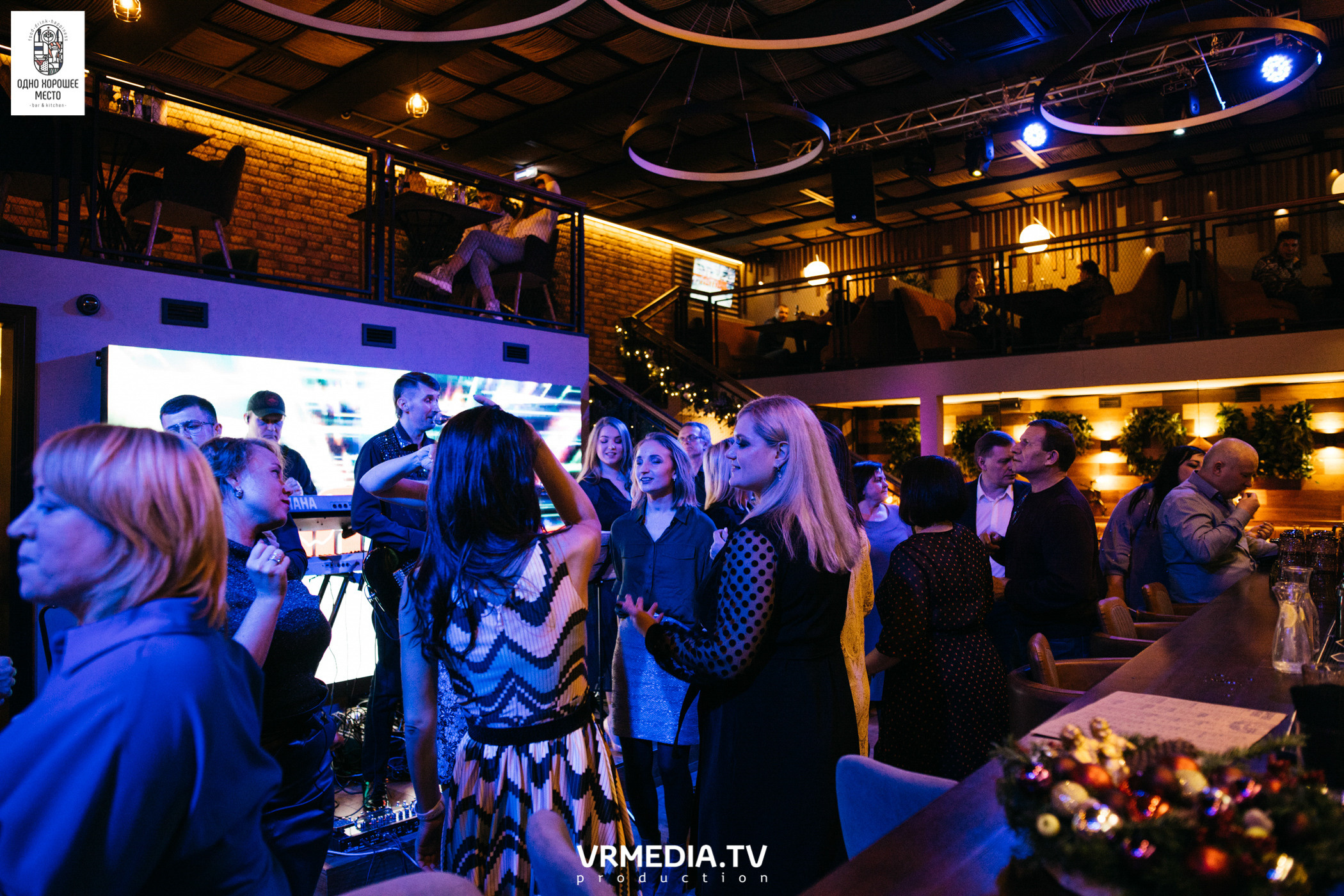 Новогодние корпоративы в ресторане «Одно хорошее место»