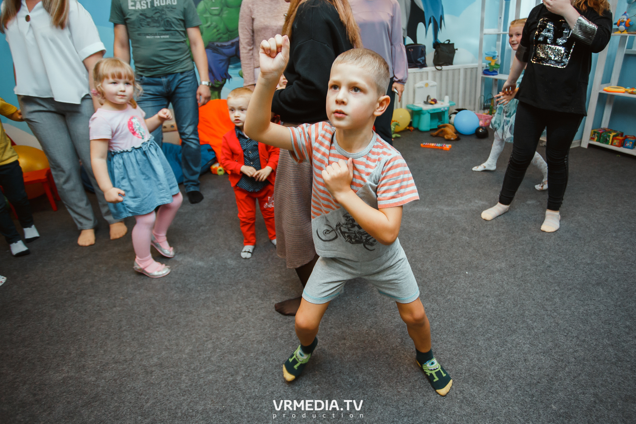 День рождения в «АкунаМатата»