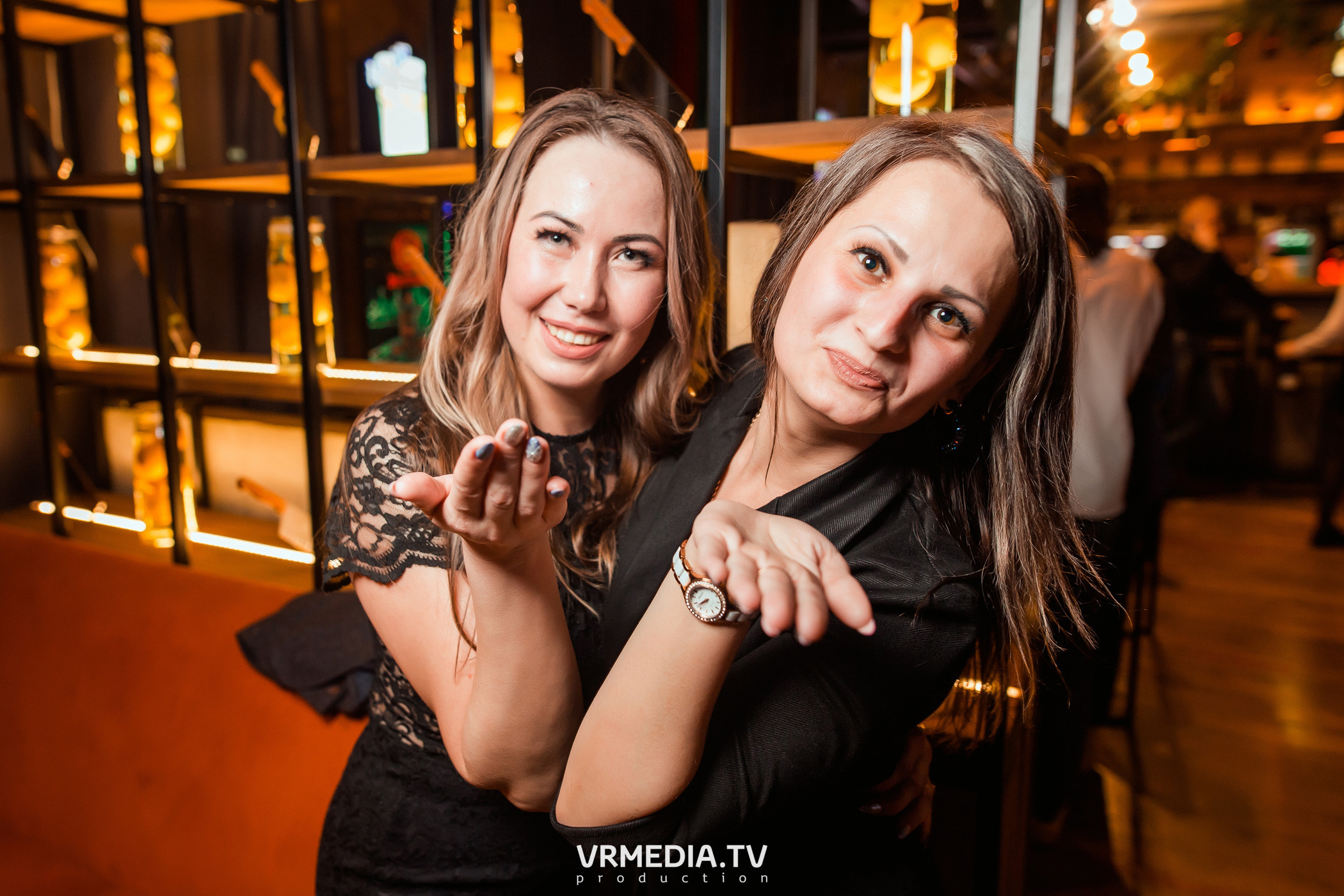 Новогодние корпоративы в гриль-баре «Жара»