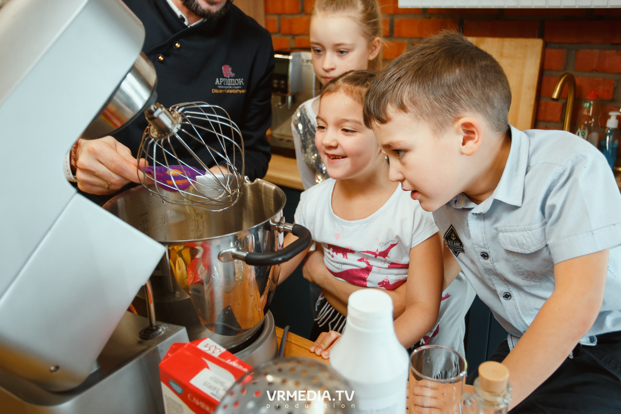 День рождения Лизы Зайцевой в кулинарной студии «Артишок»