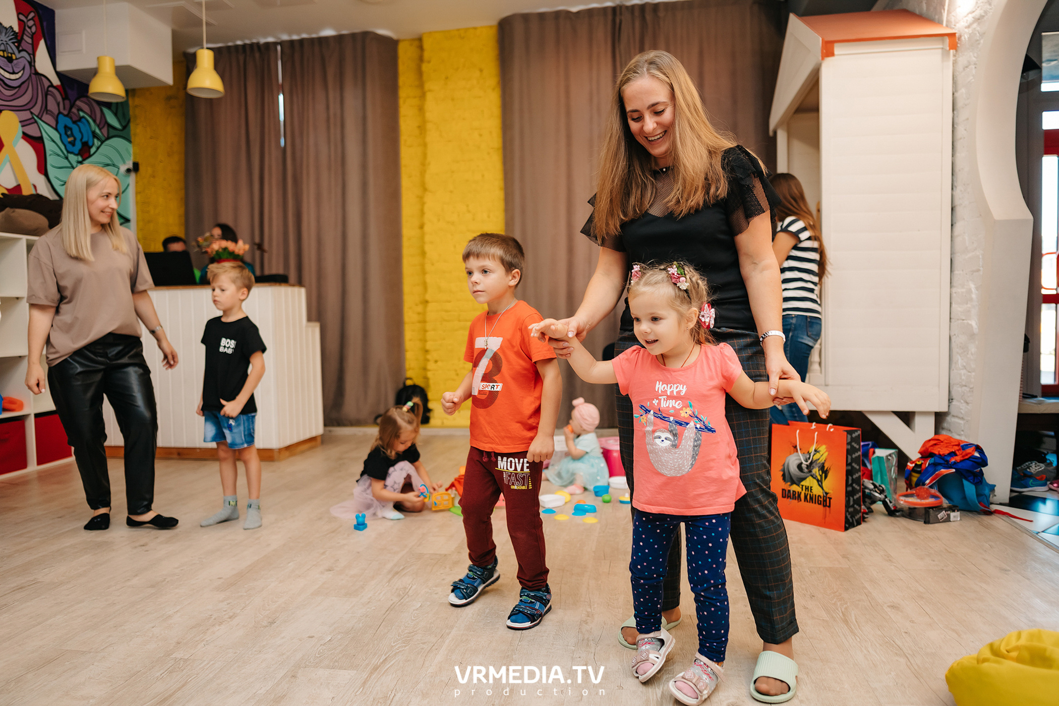 Егор и Софья. Вы наш космос!