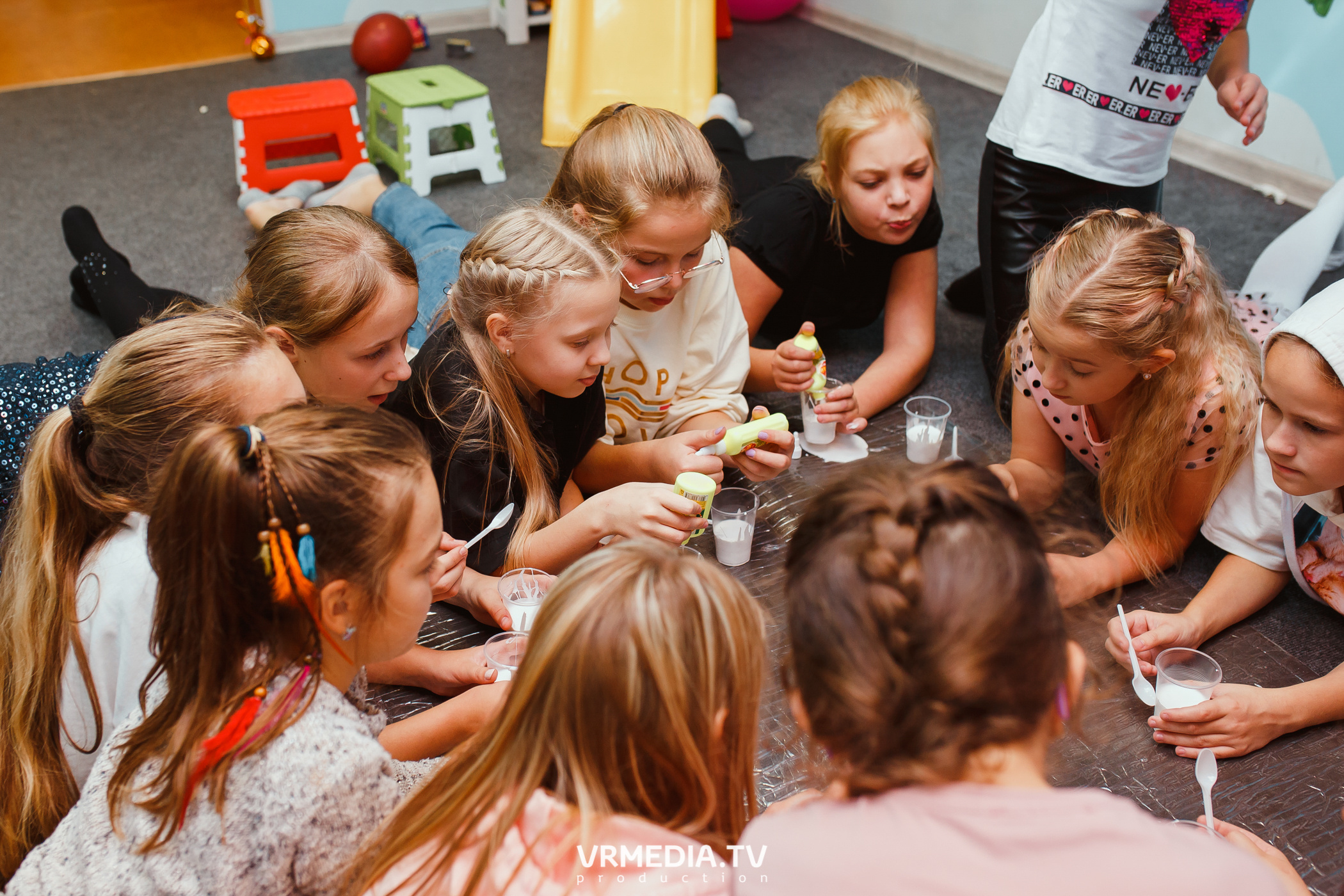 День рождения в «АкунаМатата»