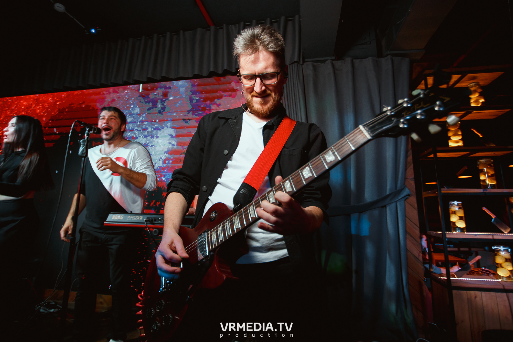 Группа «Алые Паруса» в гриль-баре «Жара»