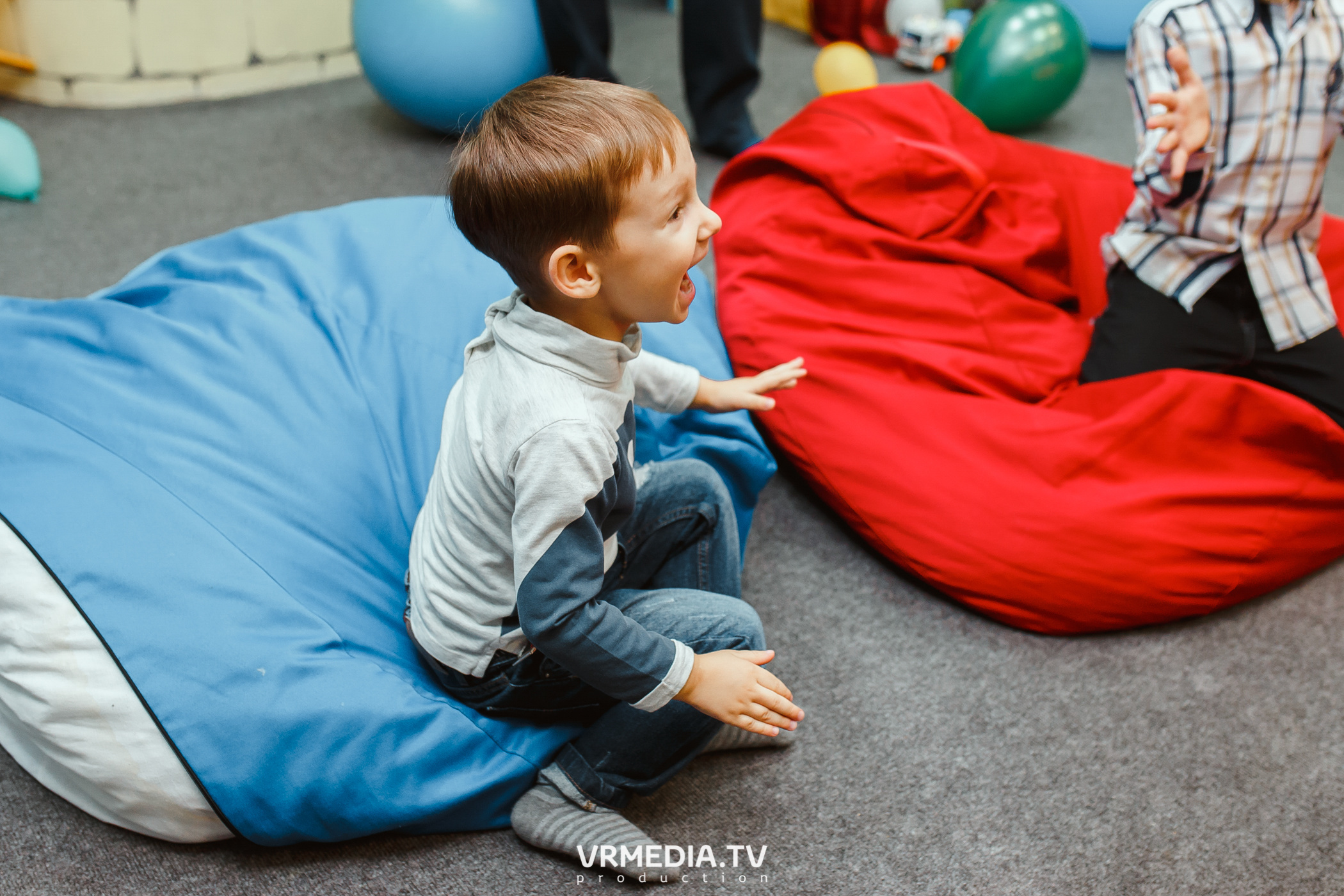 День рождения в «АкунаМатата»