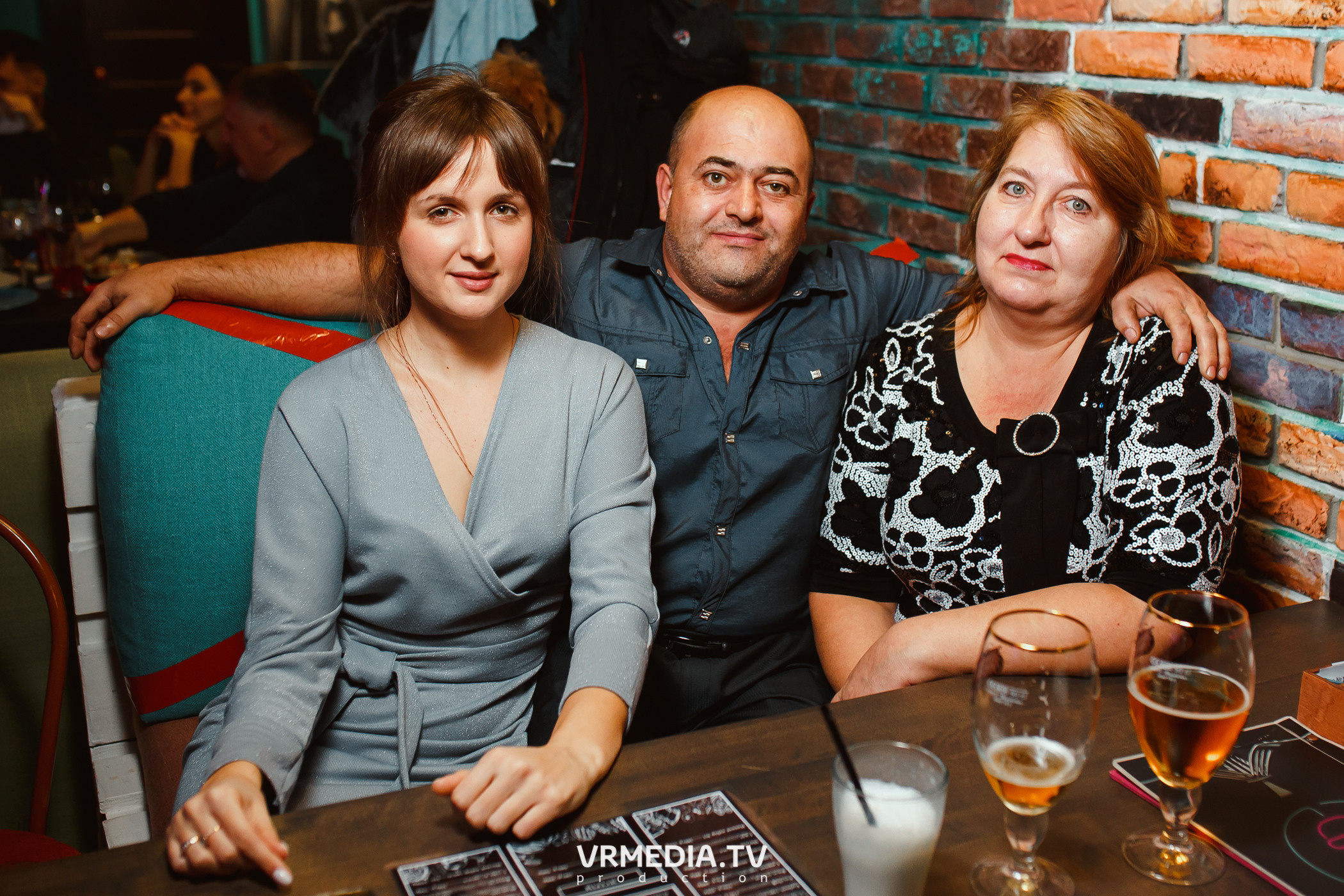 1 год караоке-ресторану «Мимо Нот»