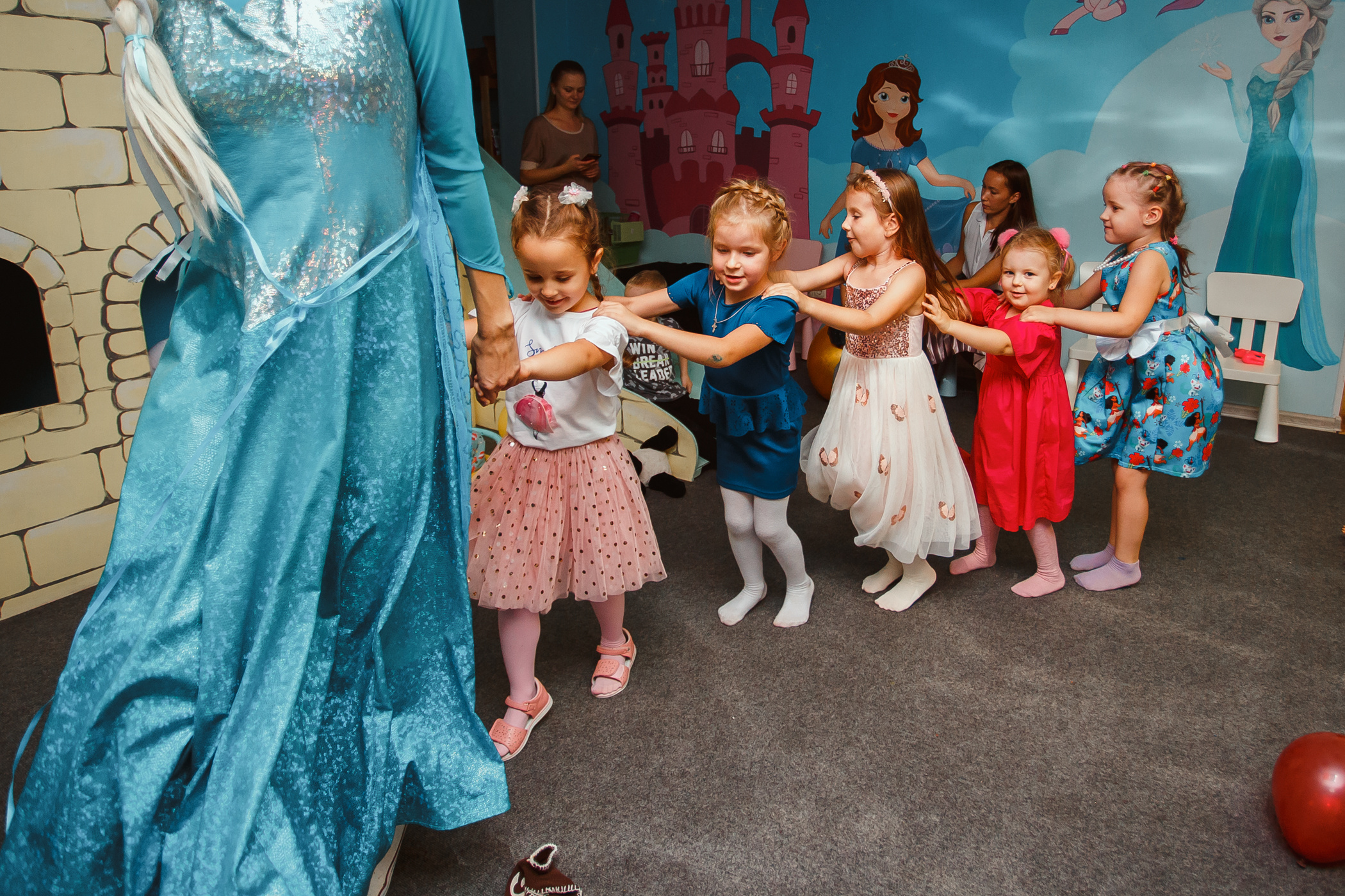 День рождения в «АкунаМатата»