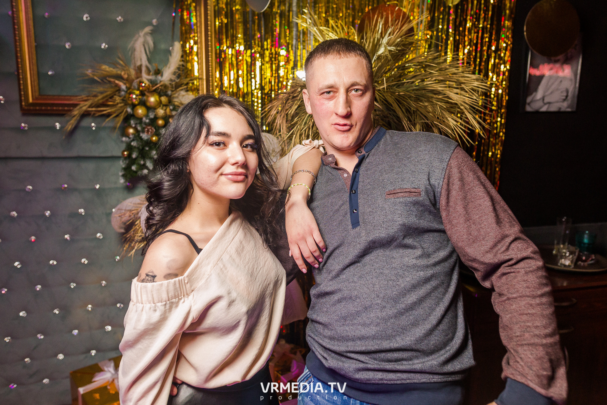 Новогодние корпоративы в караоке «Mimo Not»