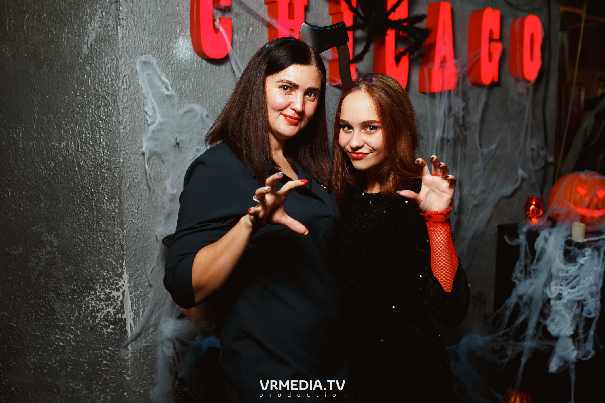 Halloween party в караоке-клубе «Chicago»