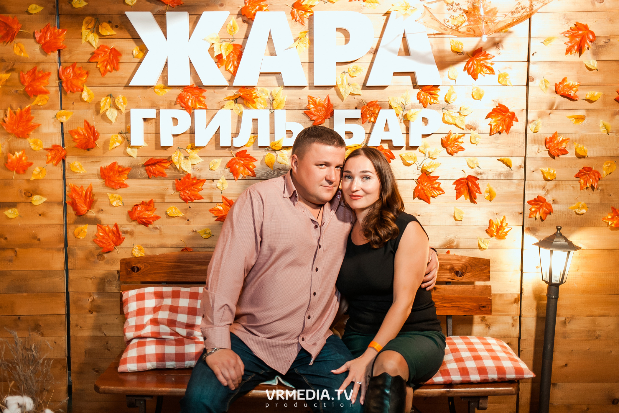 Группа «Коктейль Молотова» в гриль-баре «Жара»