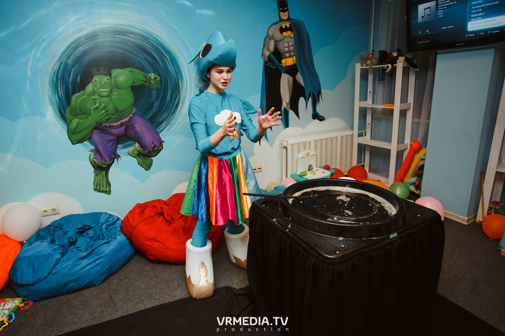 День рождения в «АкунаМатата»