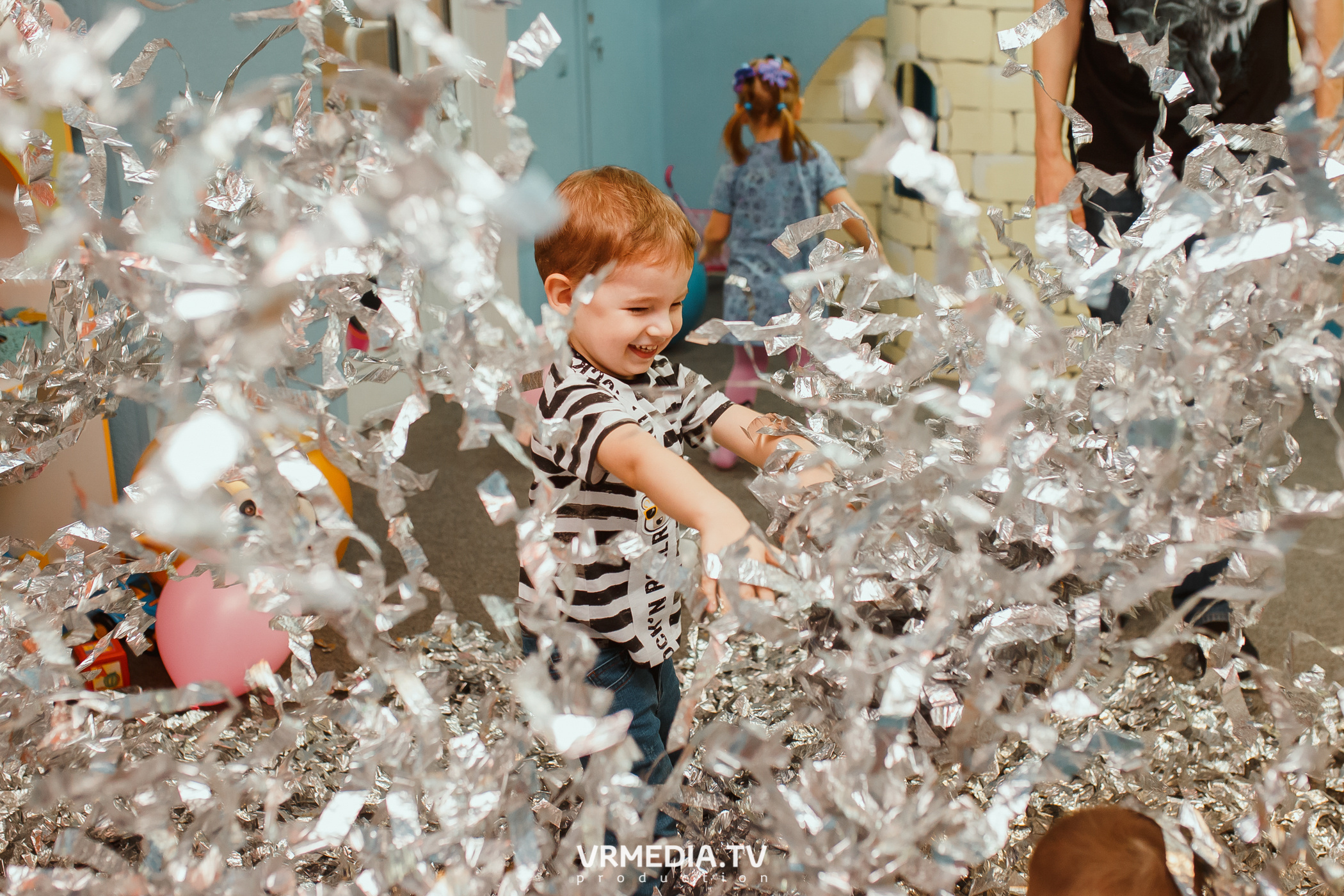 День рождения в «АкунаМатата»