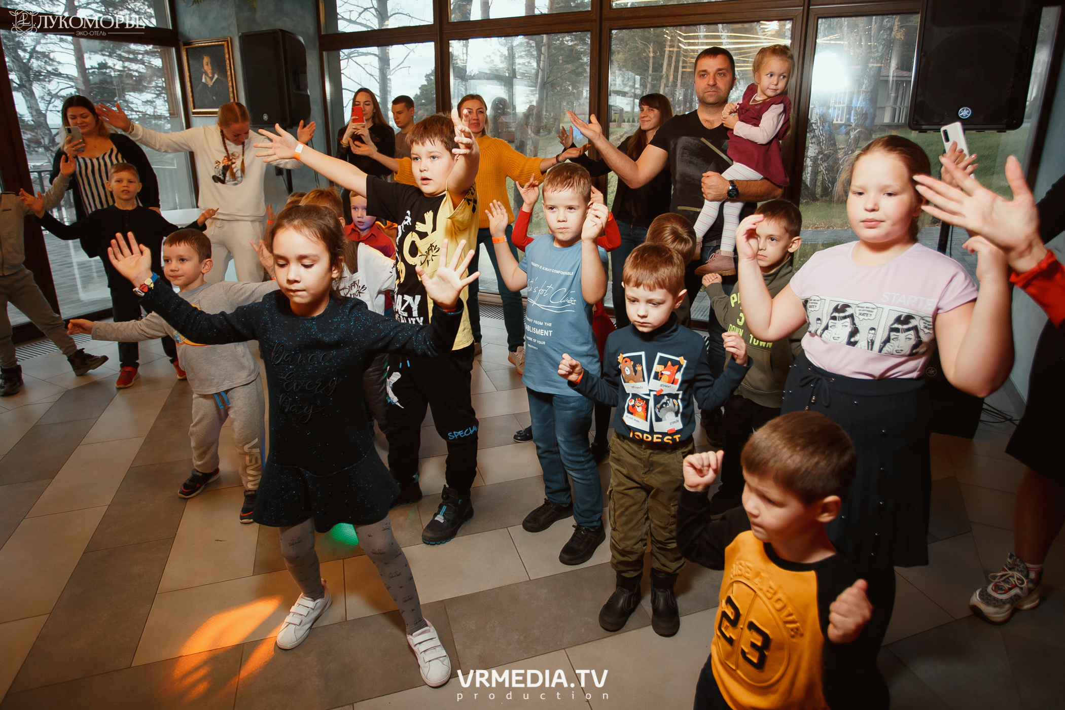 Трансформеры в эко-отеле «Лукоморье»