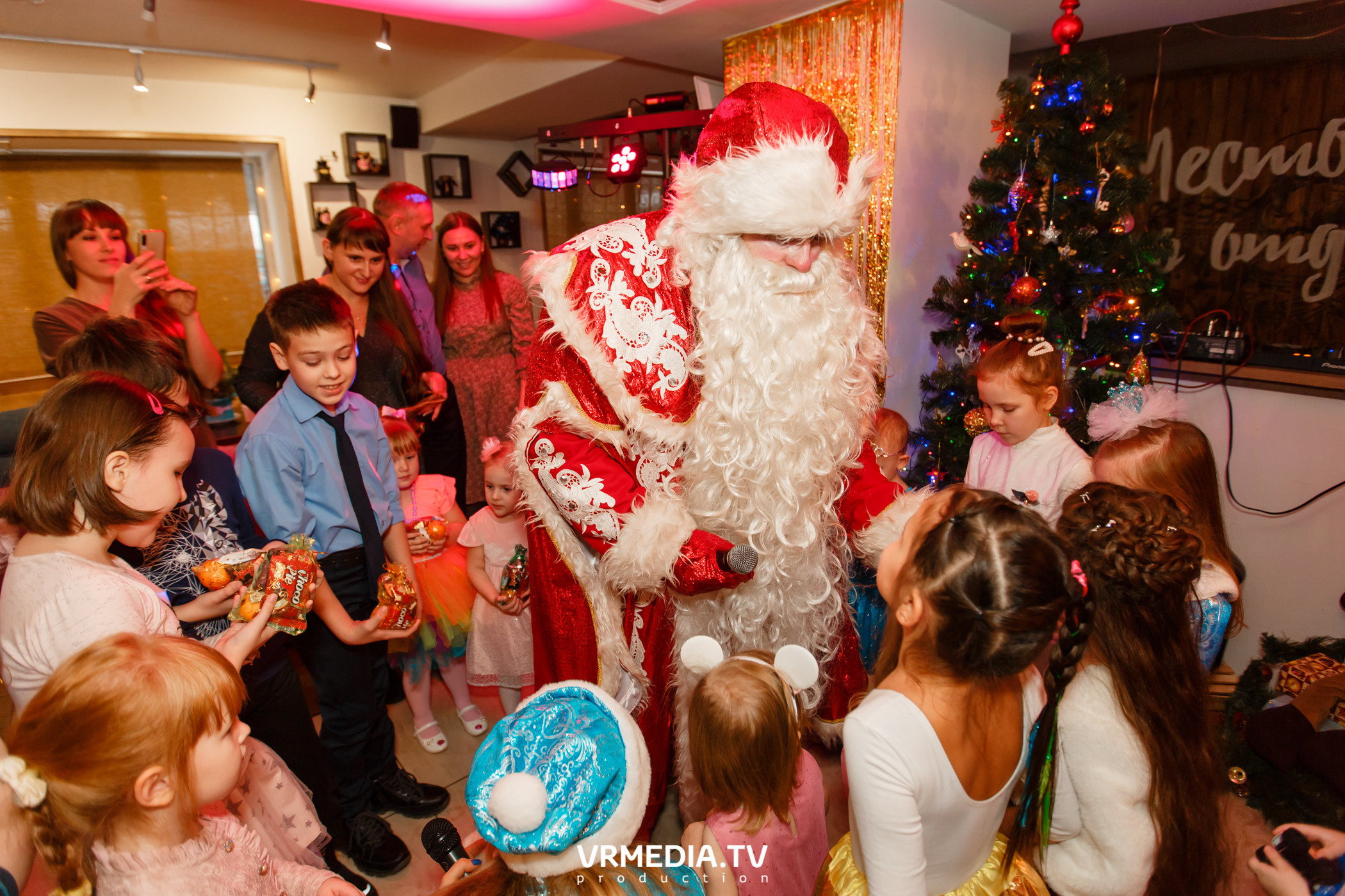Волшебный новый год для самых важных гостей в ресторане «кАмпот»