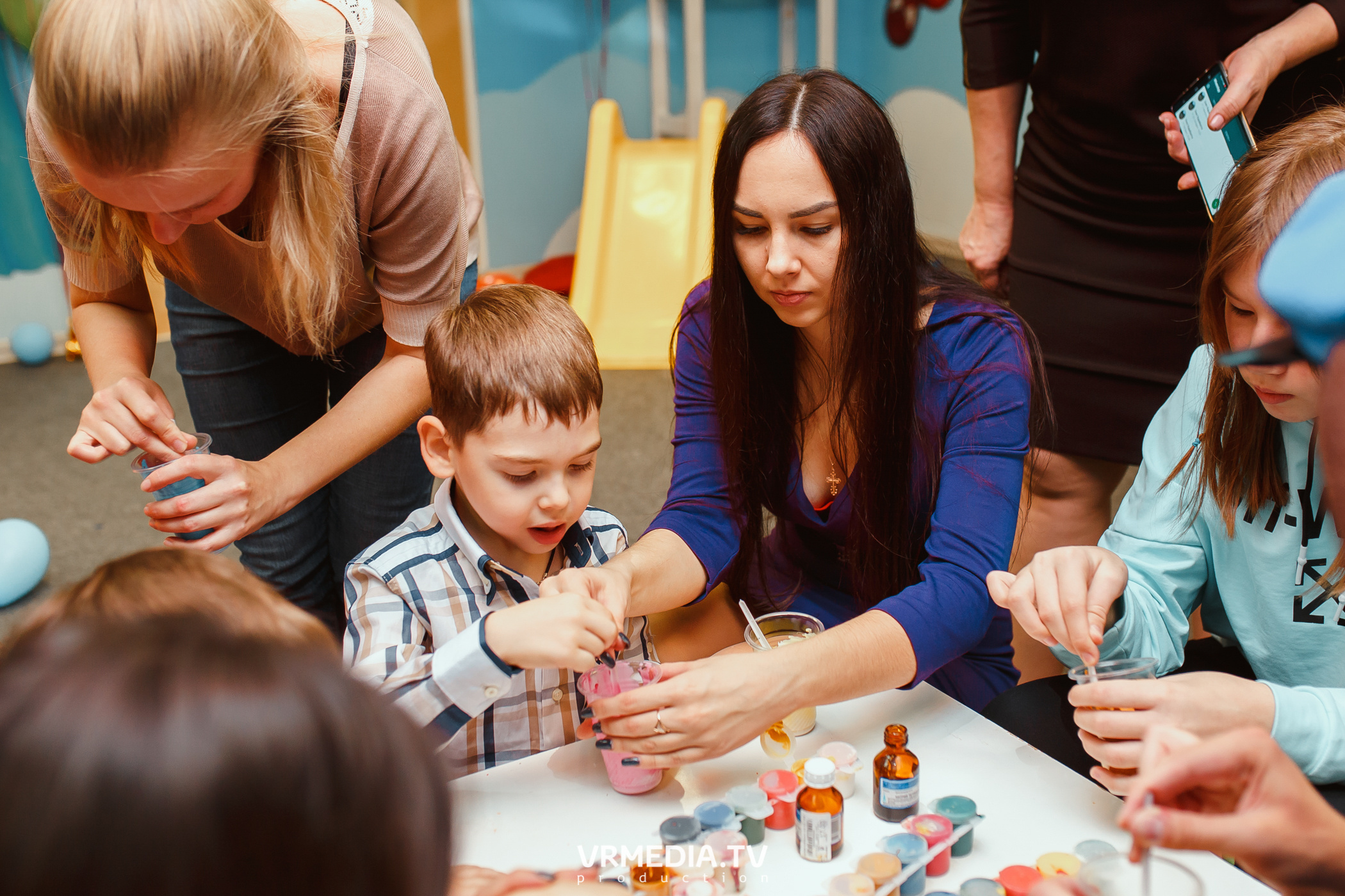 День рождения в «АкунаМатата»