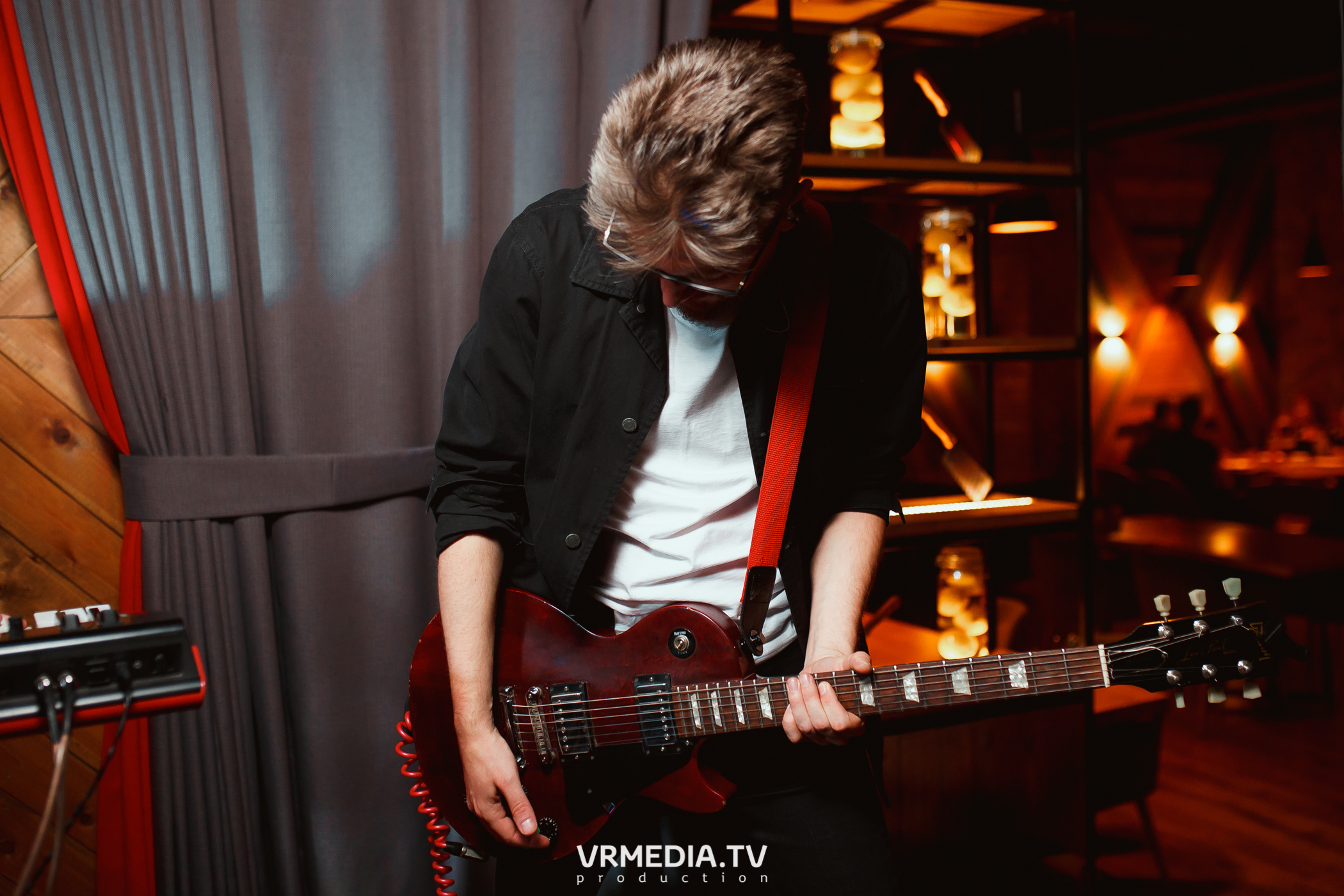 Группа «Алые Паруса» в гриль-баре «Жара»