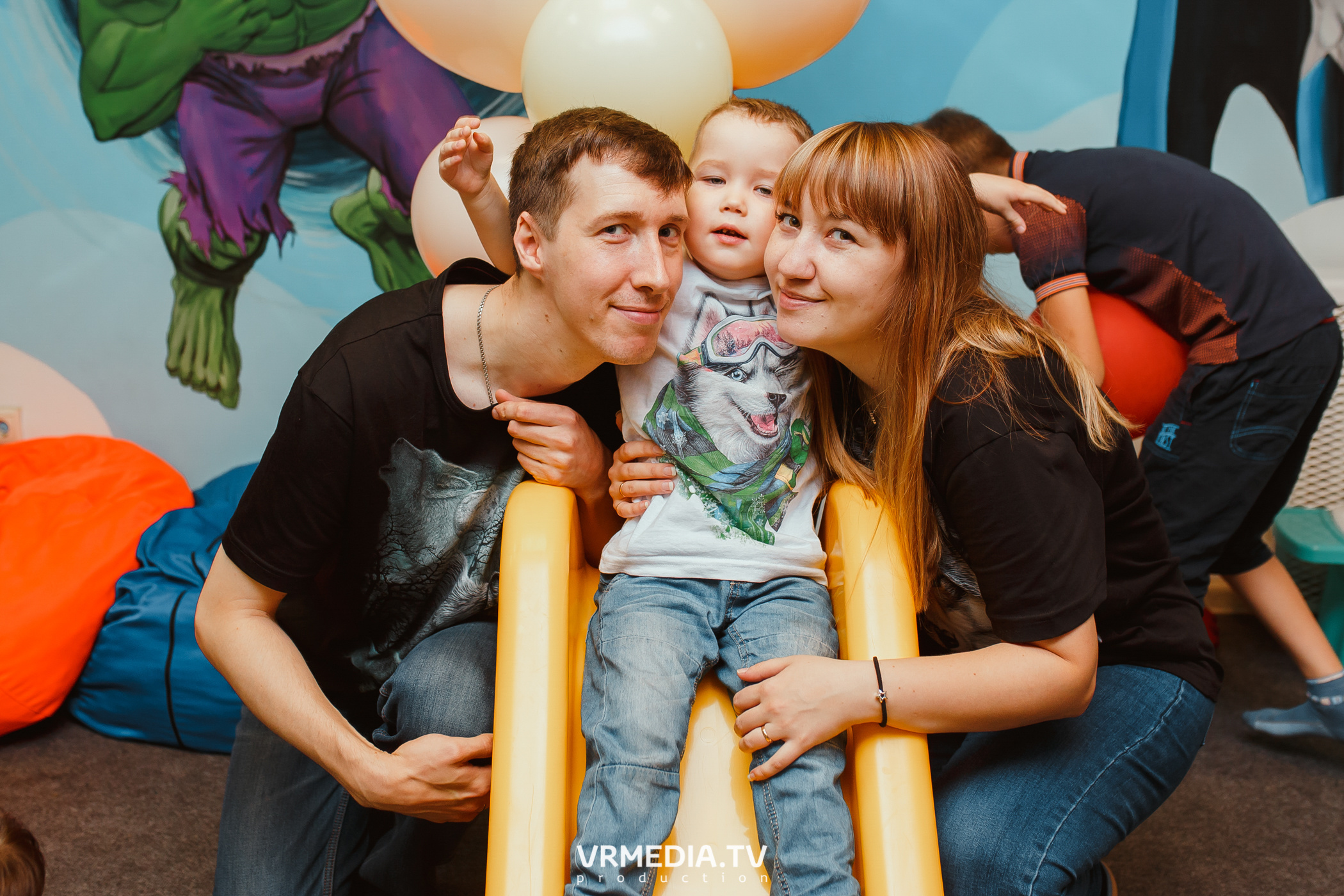 День рождения в «АкунаМатата»