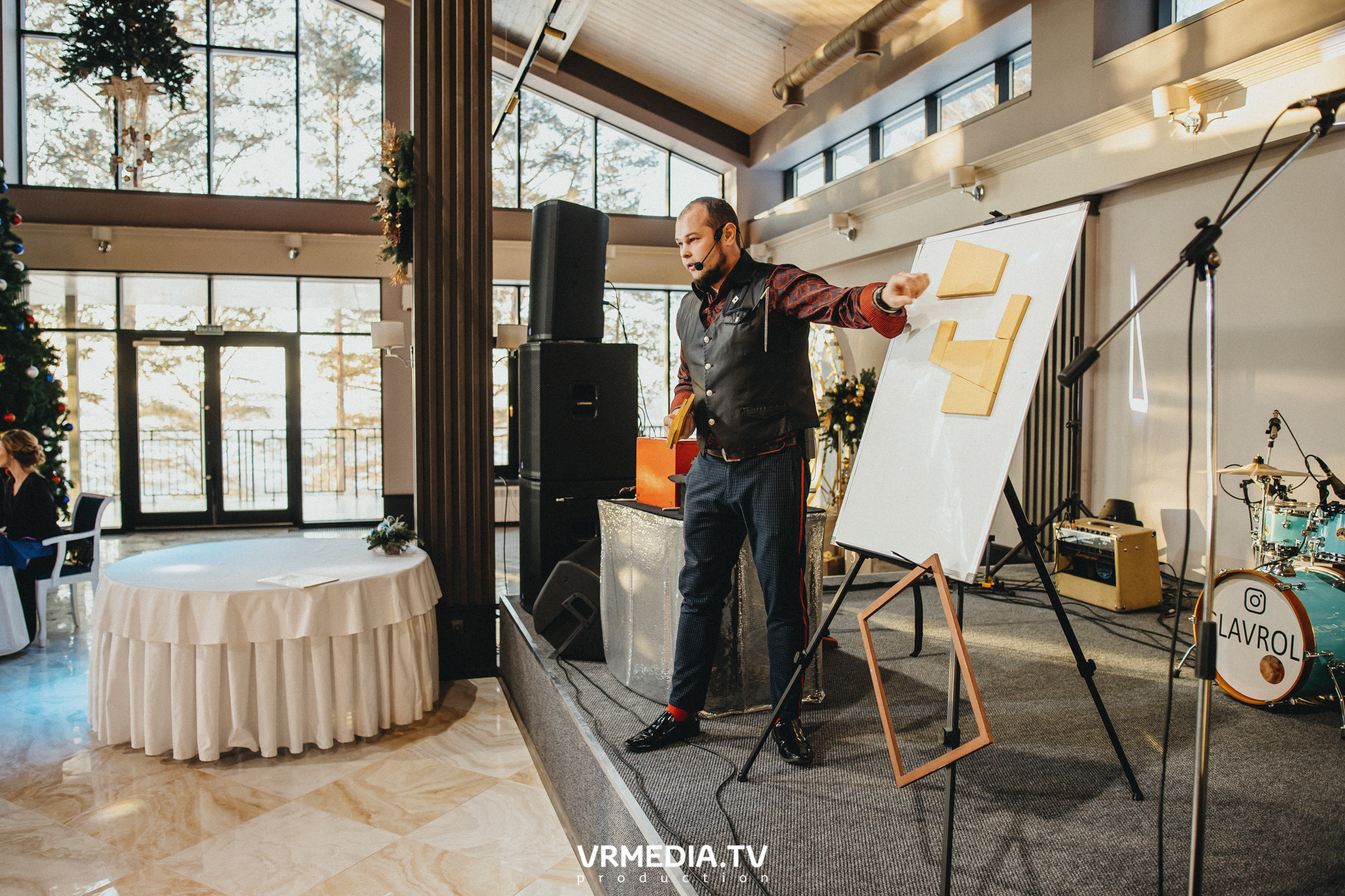 Новогодние вечера в эко-отеле «Лукоморье»