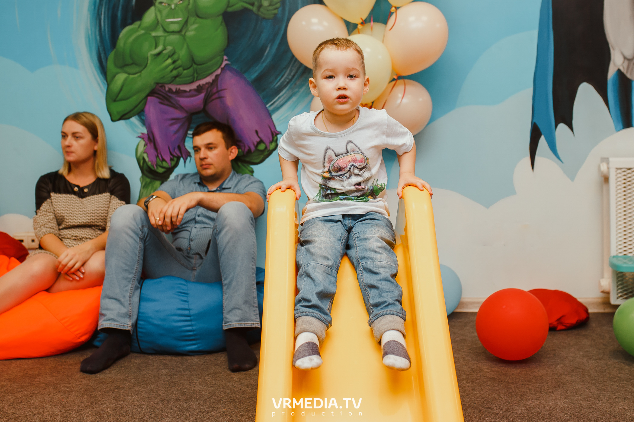 День рождения в «АкунаМатата»