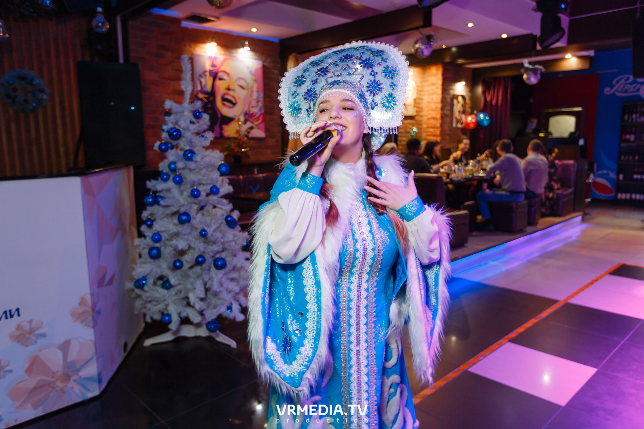 #СтихийныйКорпорат в караоке-баре «Четыре стихии»