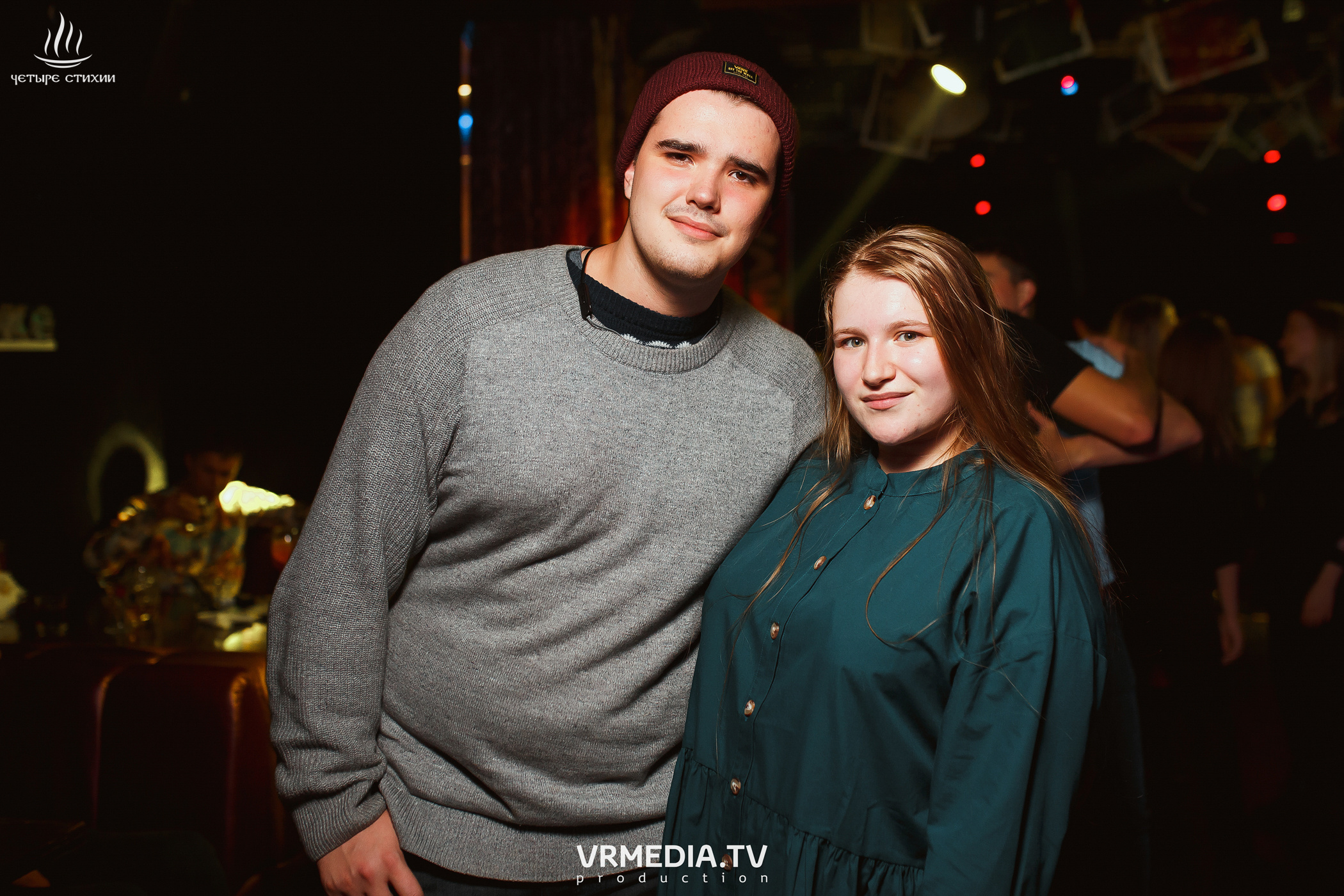 Стихийный HAPPY BIRTHDAY в караоке-баре «Четыре стихии»