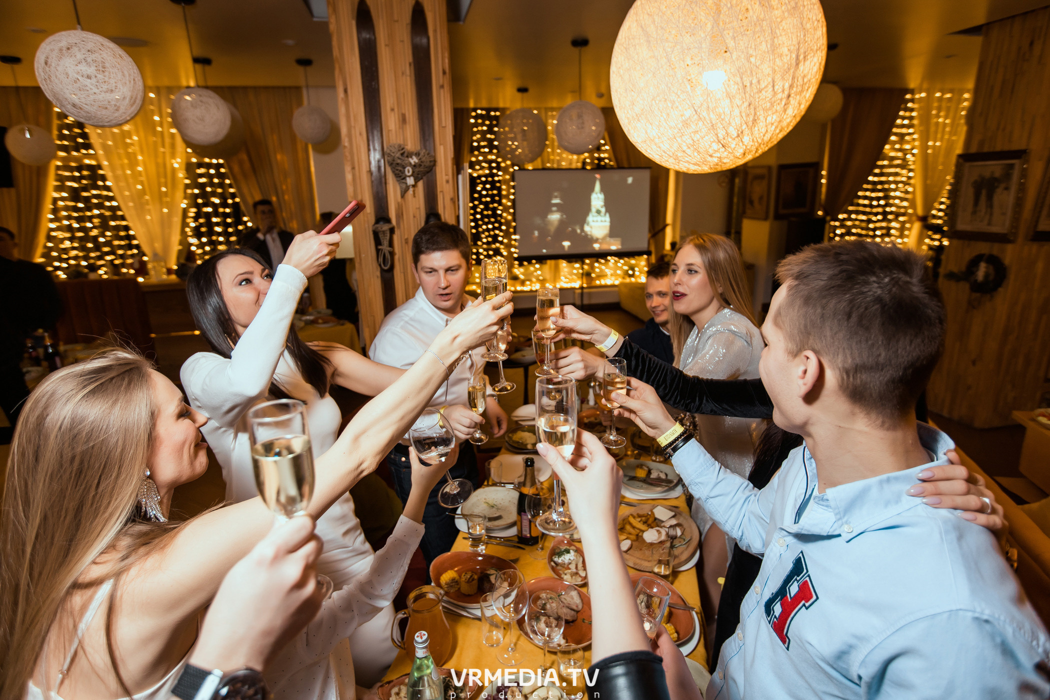 Новогодняя ночь в «Alpen Club»