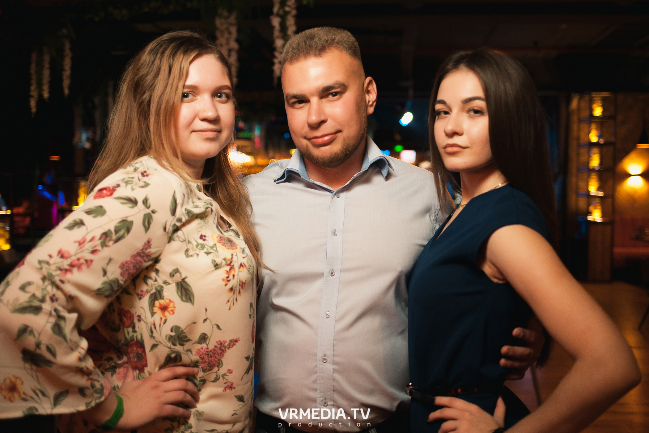 Группа «Коктейль Молотова» в гриль-баре «Жара»