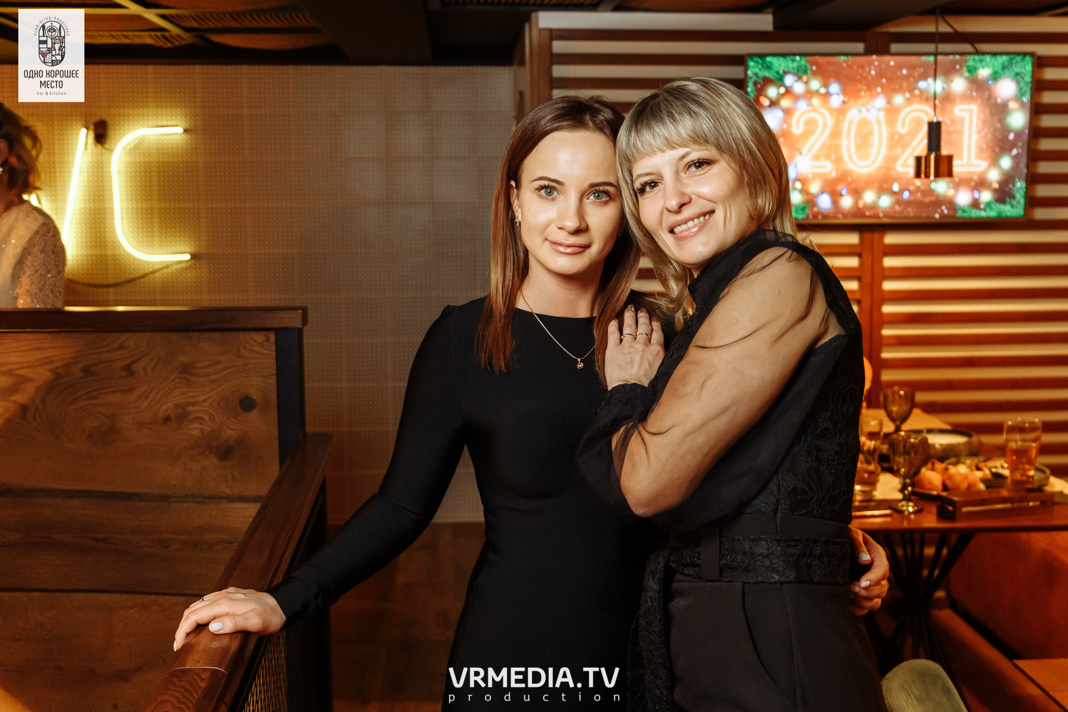 Новогодние корпоративы в ресторане «Одно хорошее место»