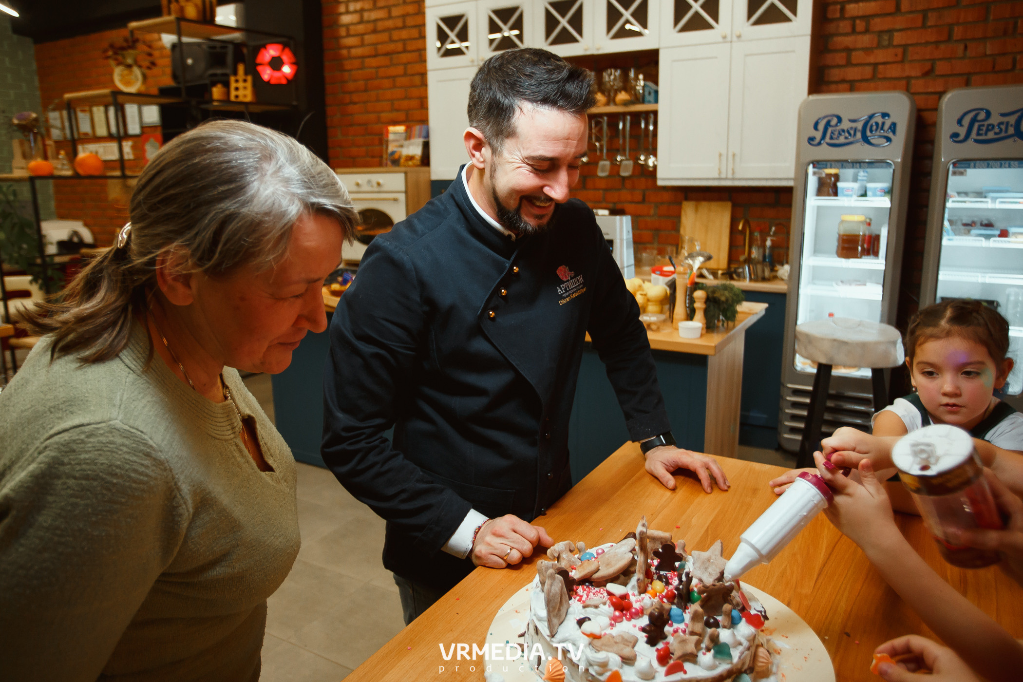 День рождения Лизы Зайцевой в кулинарной студии «Артишок»