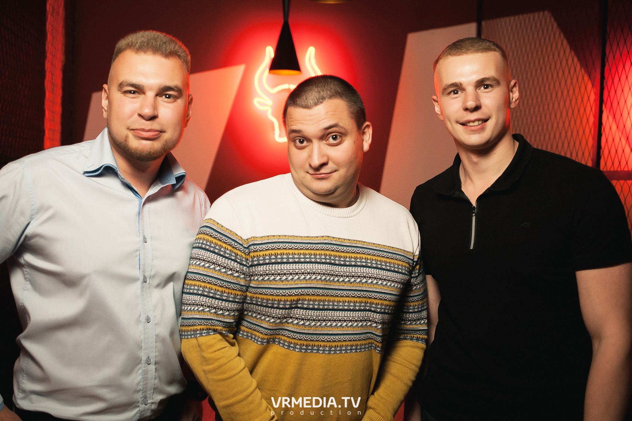 Группа «Коктейль Молотова» в гриль-баре «Жара»