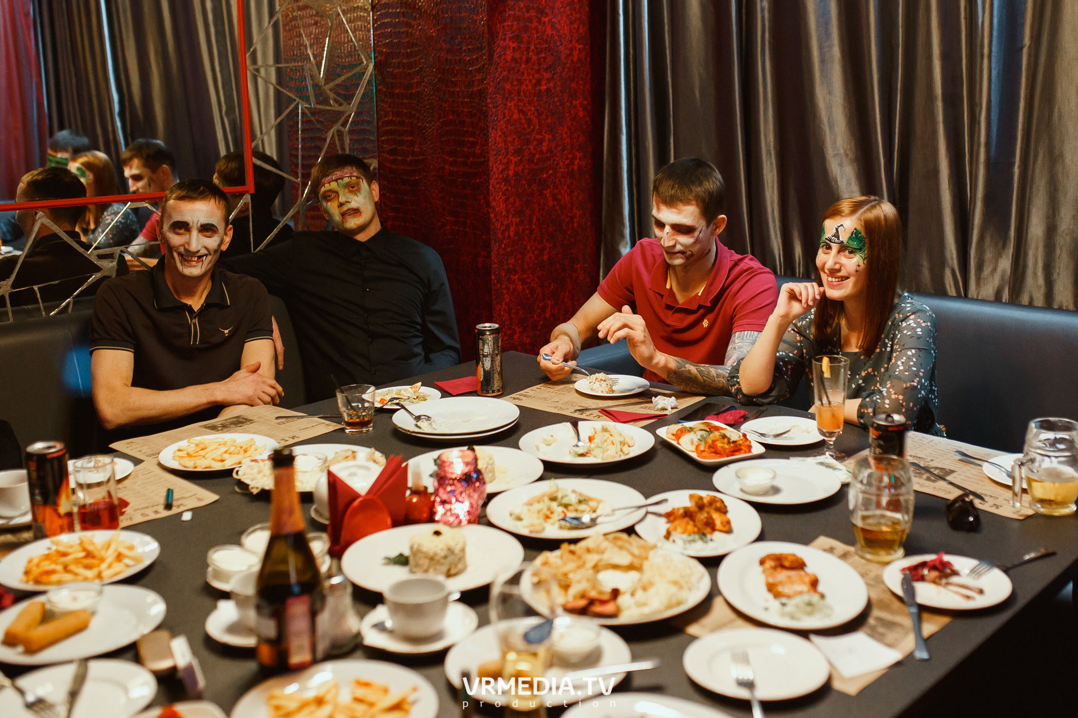 Halloween party в караоке-клубе «Chicago»