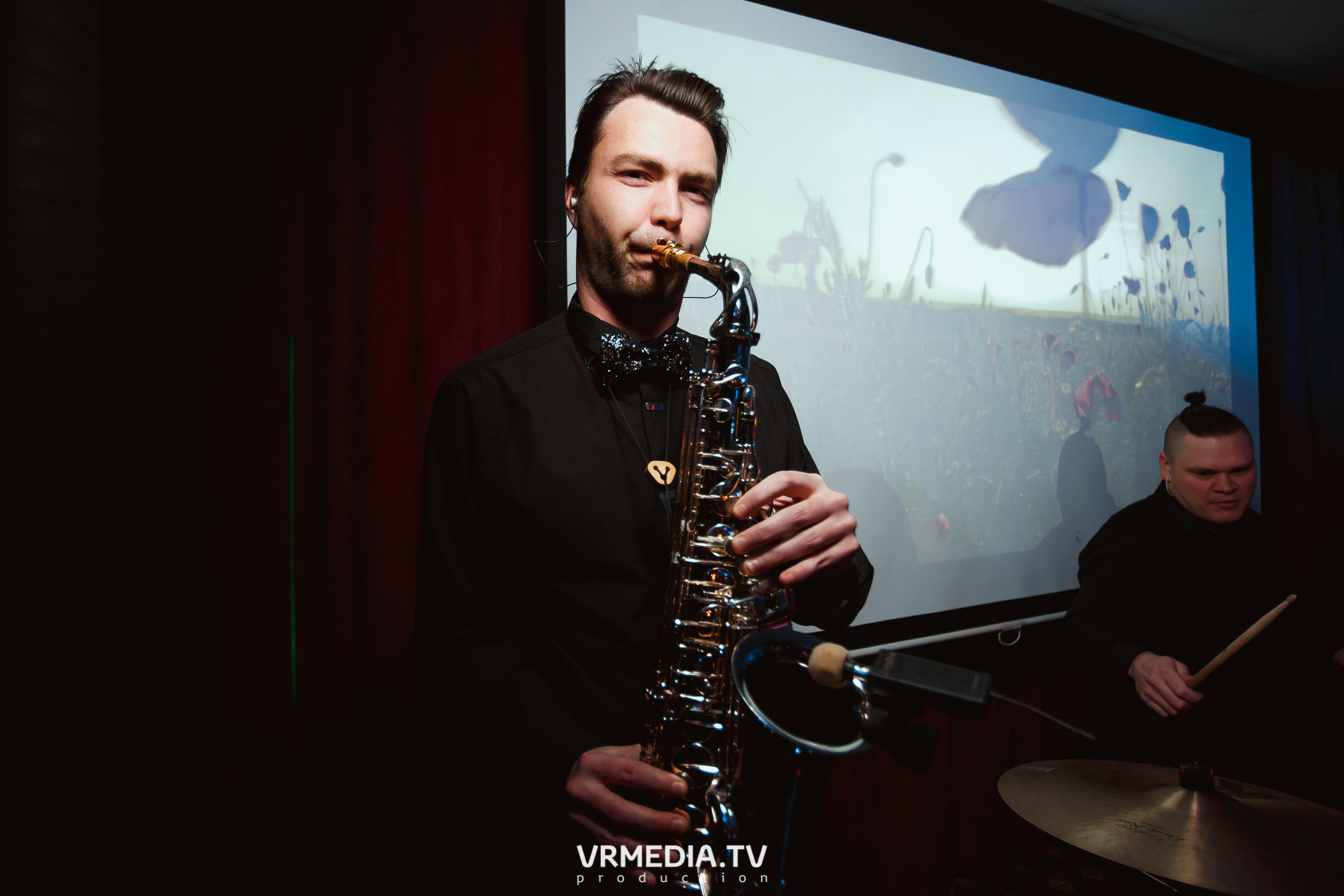 1 год караоке-ресторану «Мимо Нот»