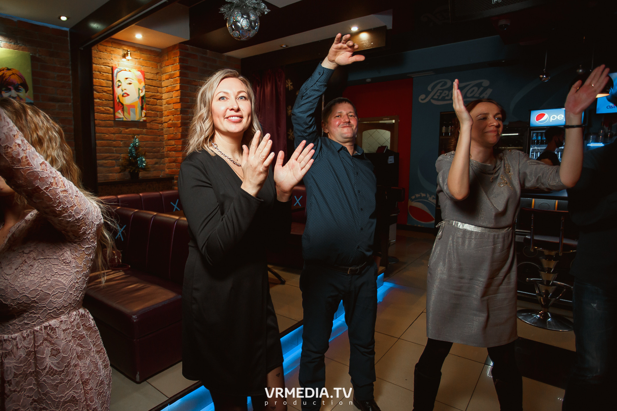 #СтихийныйКорпорат в караоке-баре «Четыре стихии»