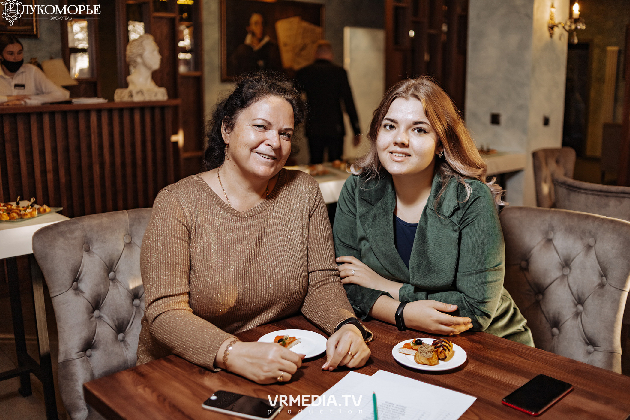 Фотовыставка «Своим взглядом» в эко-отеле «Лукоморье»