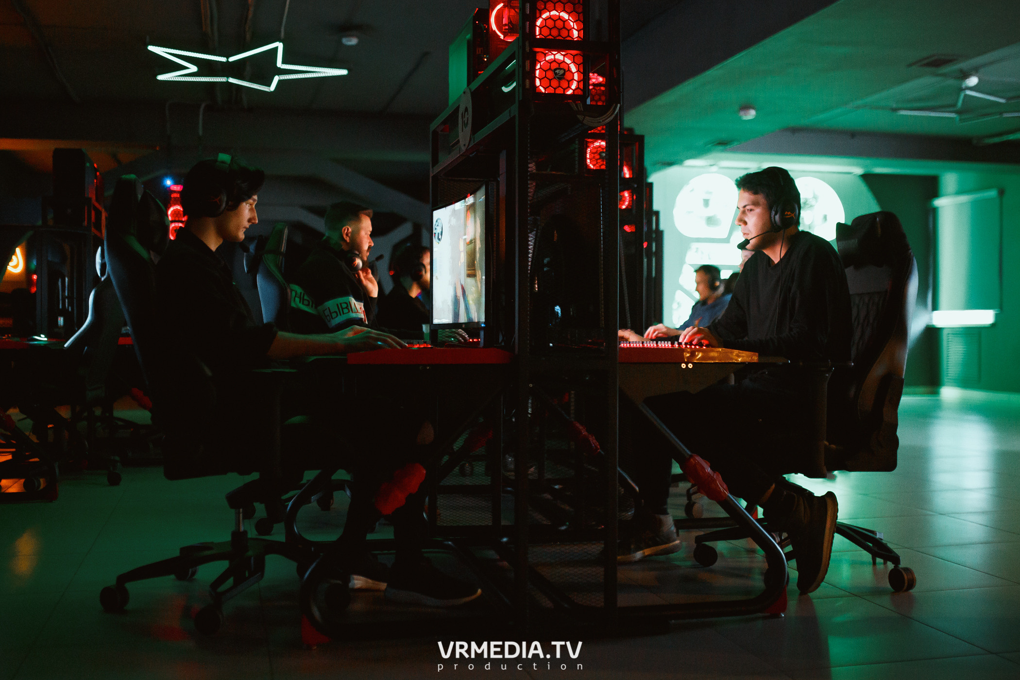 Турниры по CS: GO: «Vansdorf» VS. «VRMEDIA.TV» в «WhyKick»