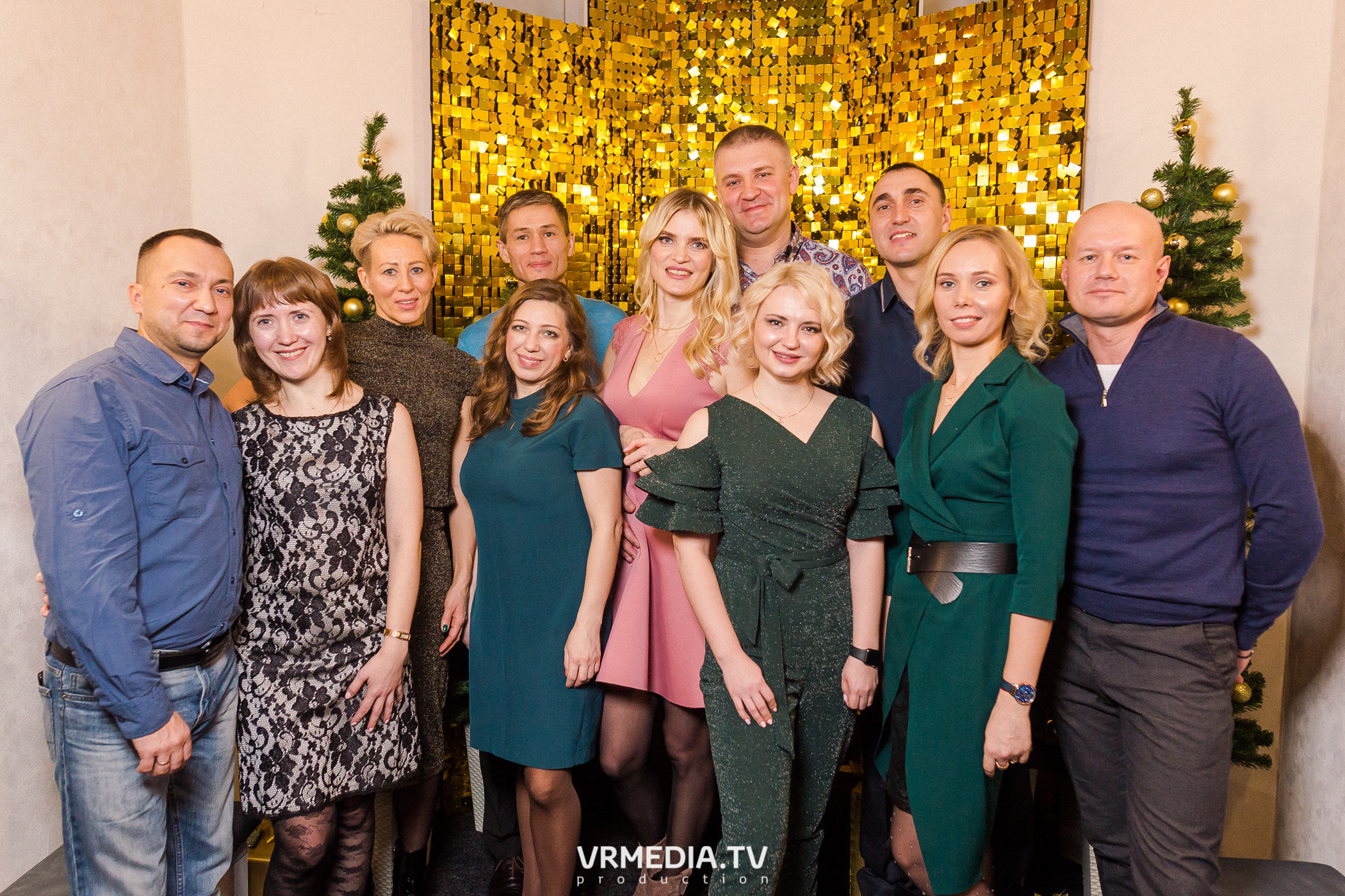 Новогодние корпоративы в караоке «Mimo Not»