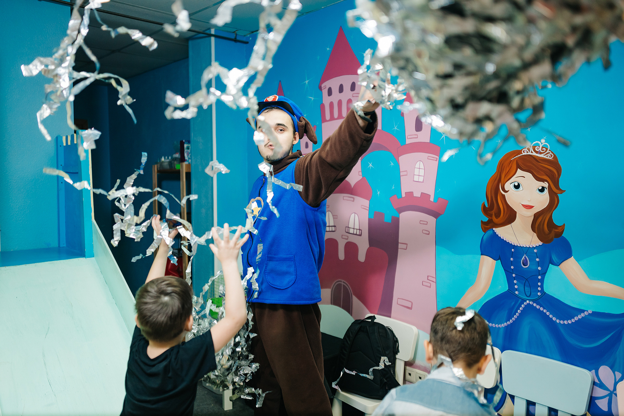 День рождения в «АкунаМатата»