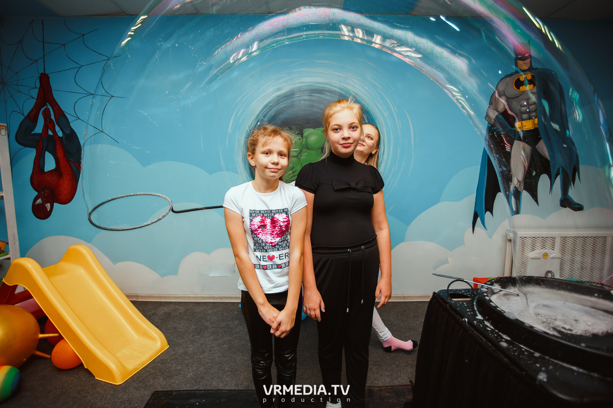 День рождения в «АкунаМатата»